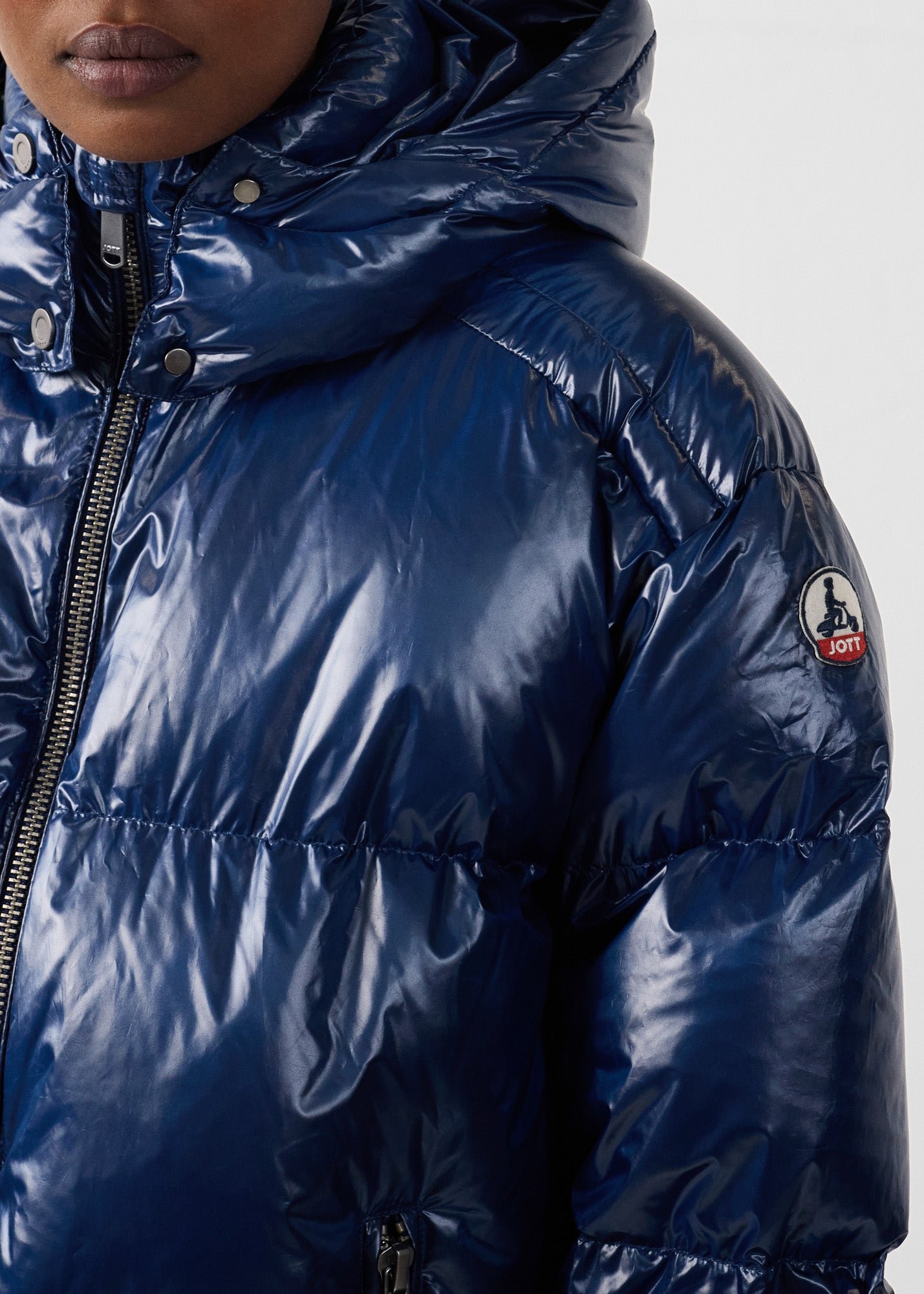 Shiny extreme cold puffer jacket JOTT Blue