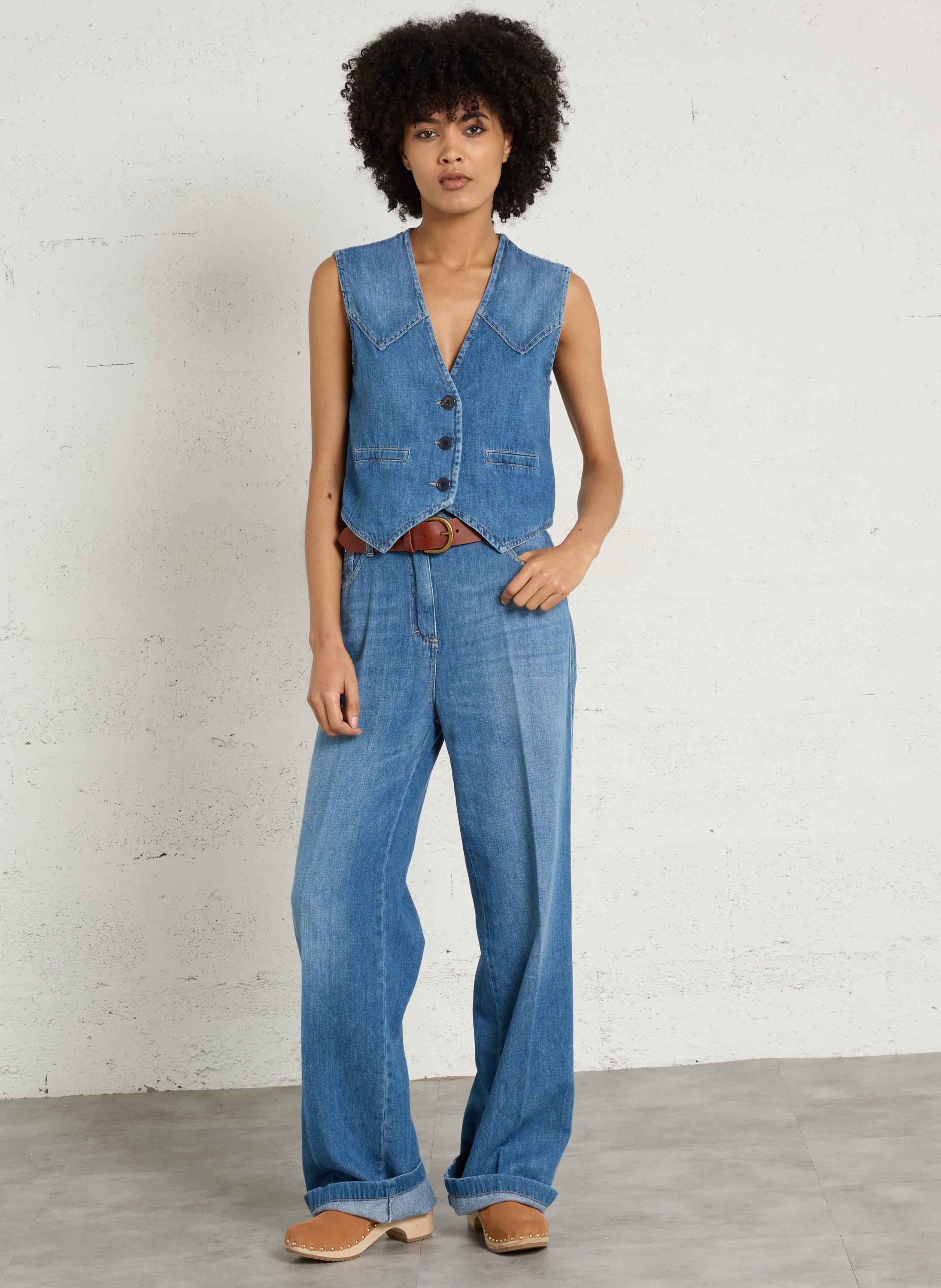 Spijkerklompen met spijkers op suède leren hakken BOSABO Bruin