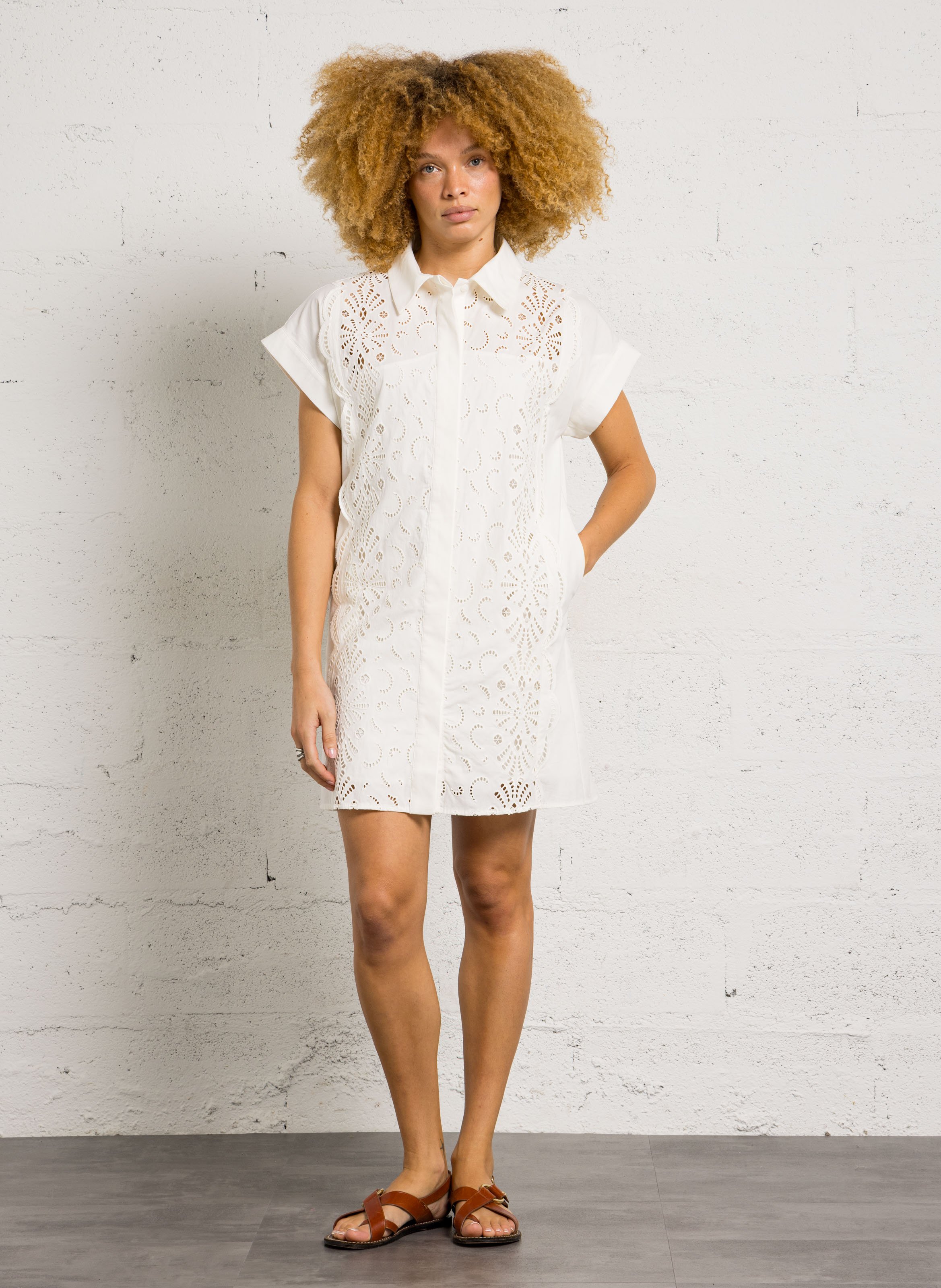 Robe courte brodée en coton SUNCOO Blanc