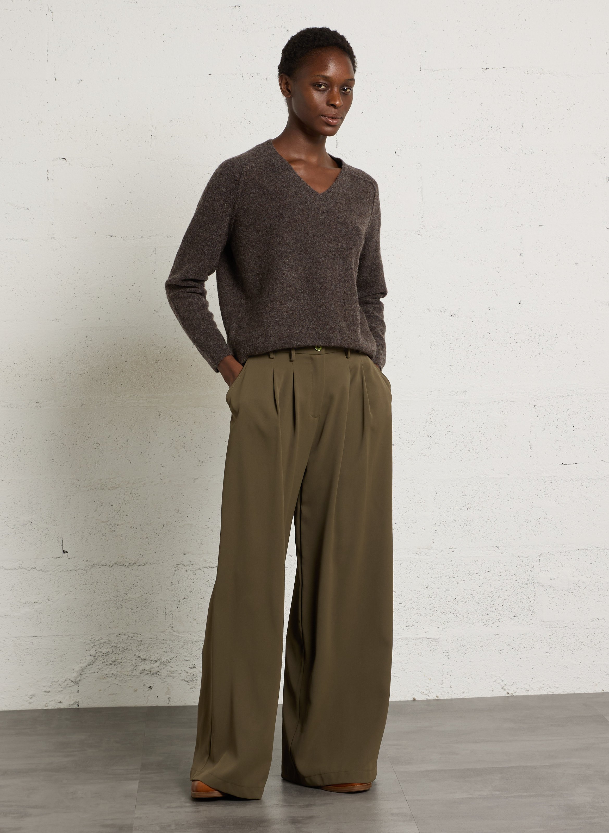 Weite Bundfaltenhose PLEASE Khaki