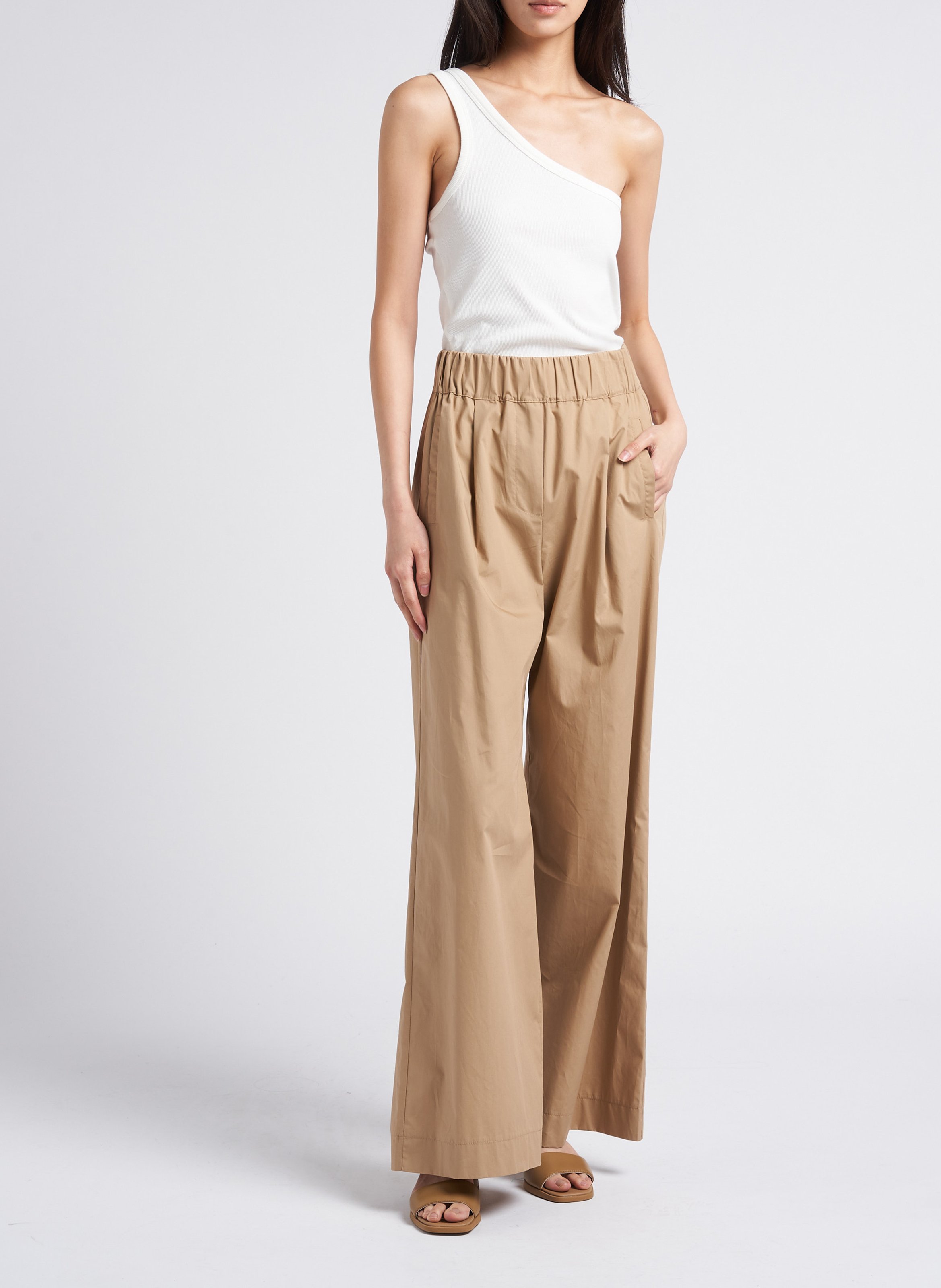 Ribbed organic cotton-blend asymmetric top BY BAR White