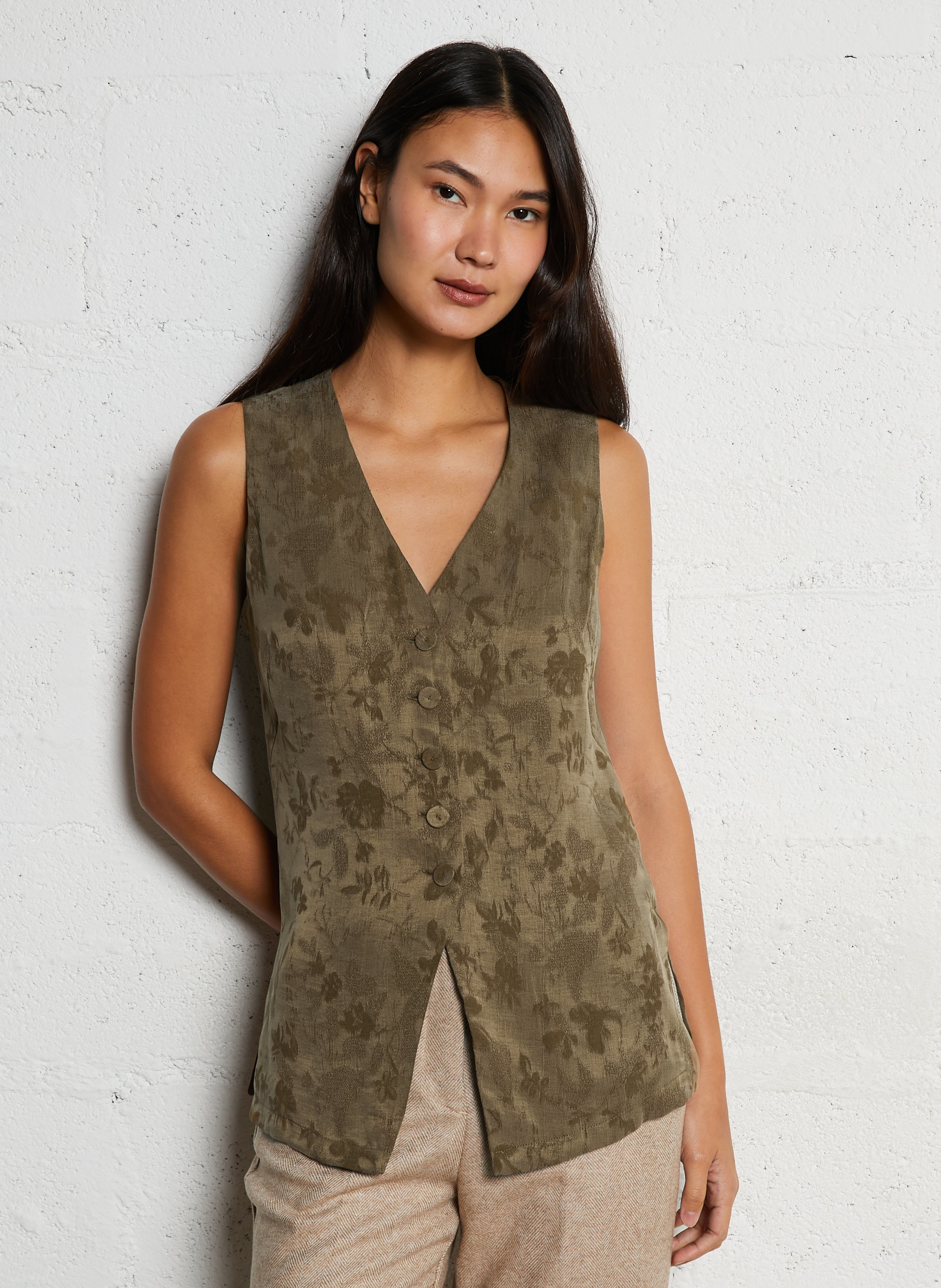 Gilet jacquard cintré col V  MOMONI Vert