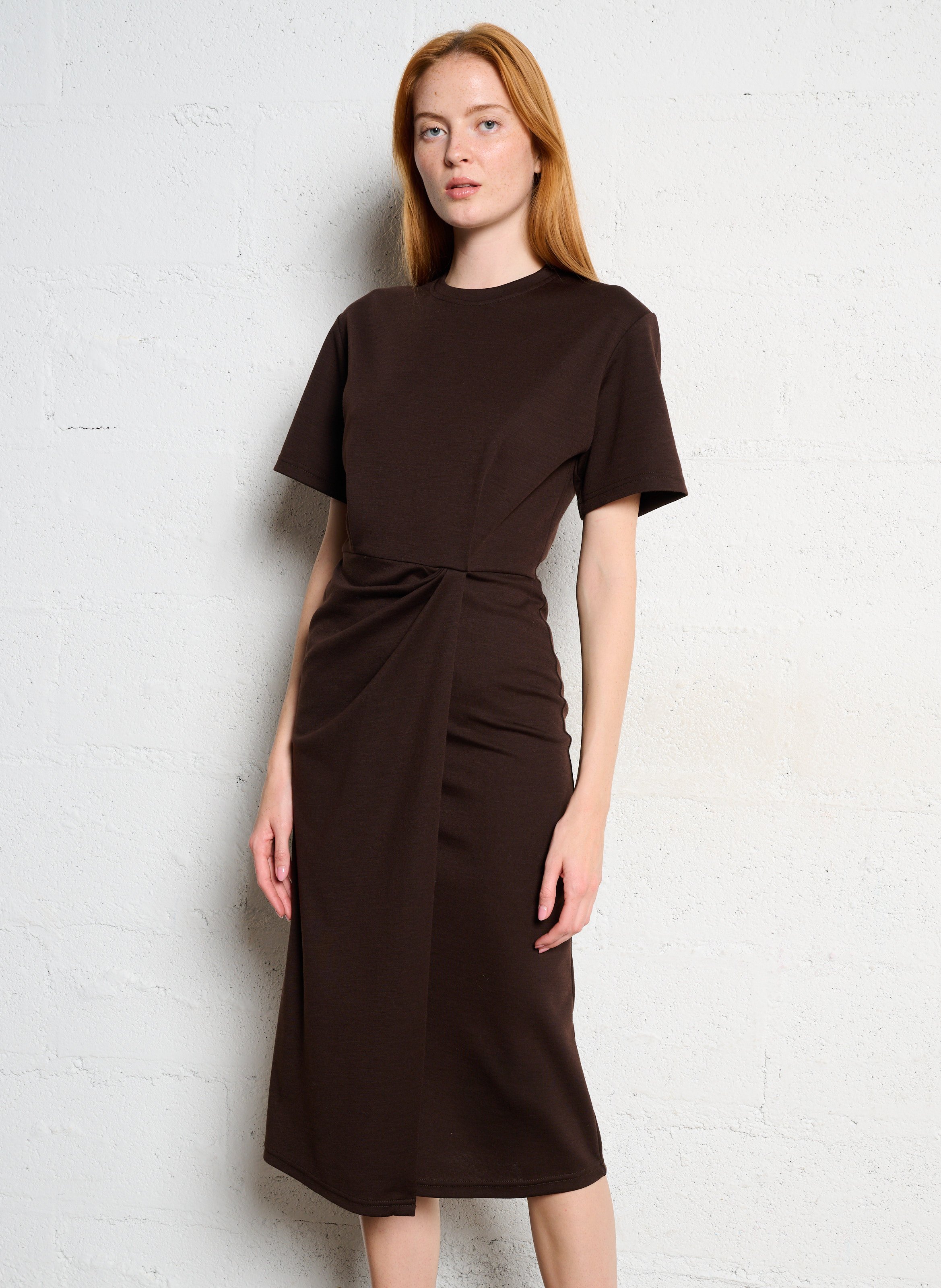 Round-neck knit midi dress SESSUN Brown