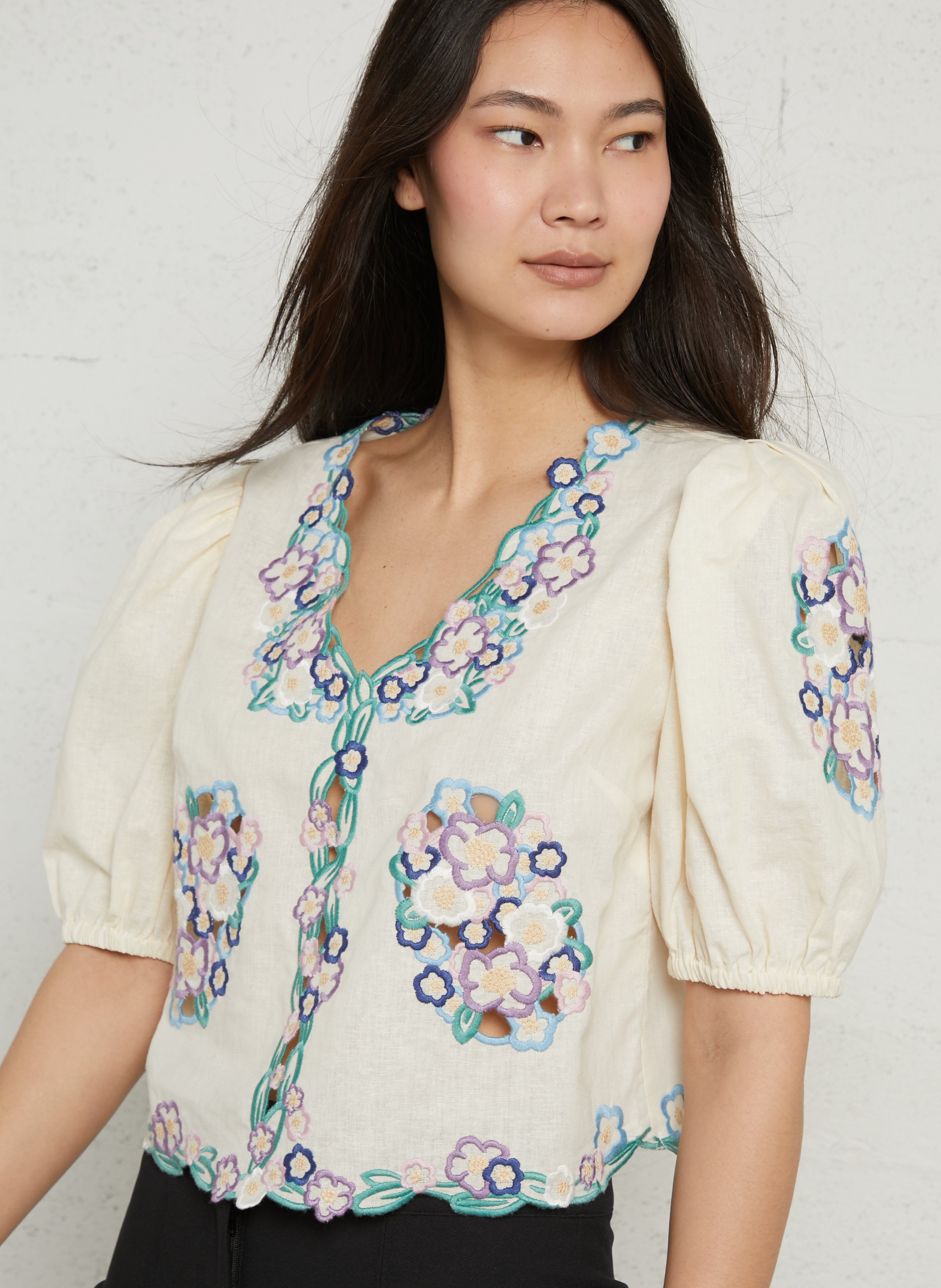 Oversized V-neck top in linen and cotton with embroidery BERENICE White
