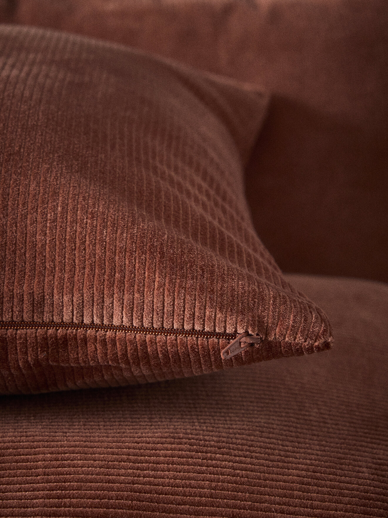 Housse de coussin en velours côtelé CYRILLUS Marron