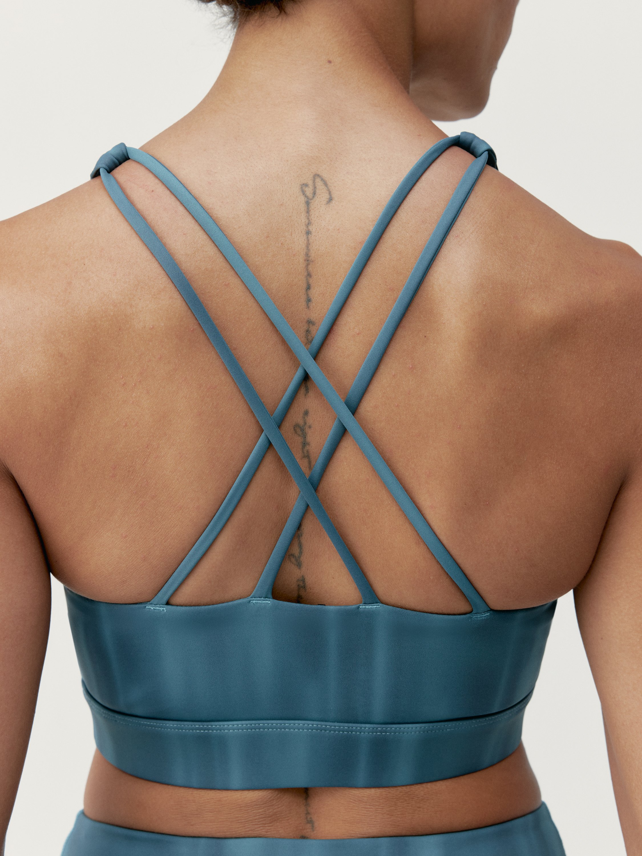 Sports bra medium support white BORN LIVING YOGA Blue