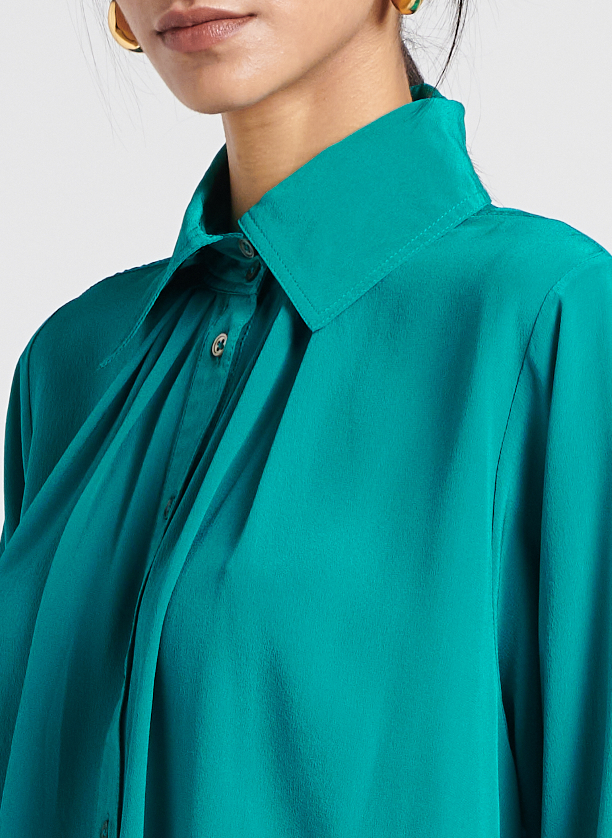 Gerade geschnittenes Seidenhemd mit klassischem Kragen VALENTINE GAUTHIER Blau