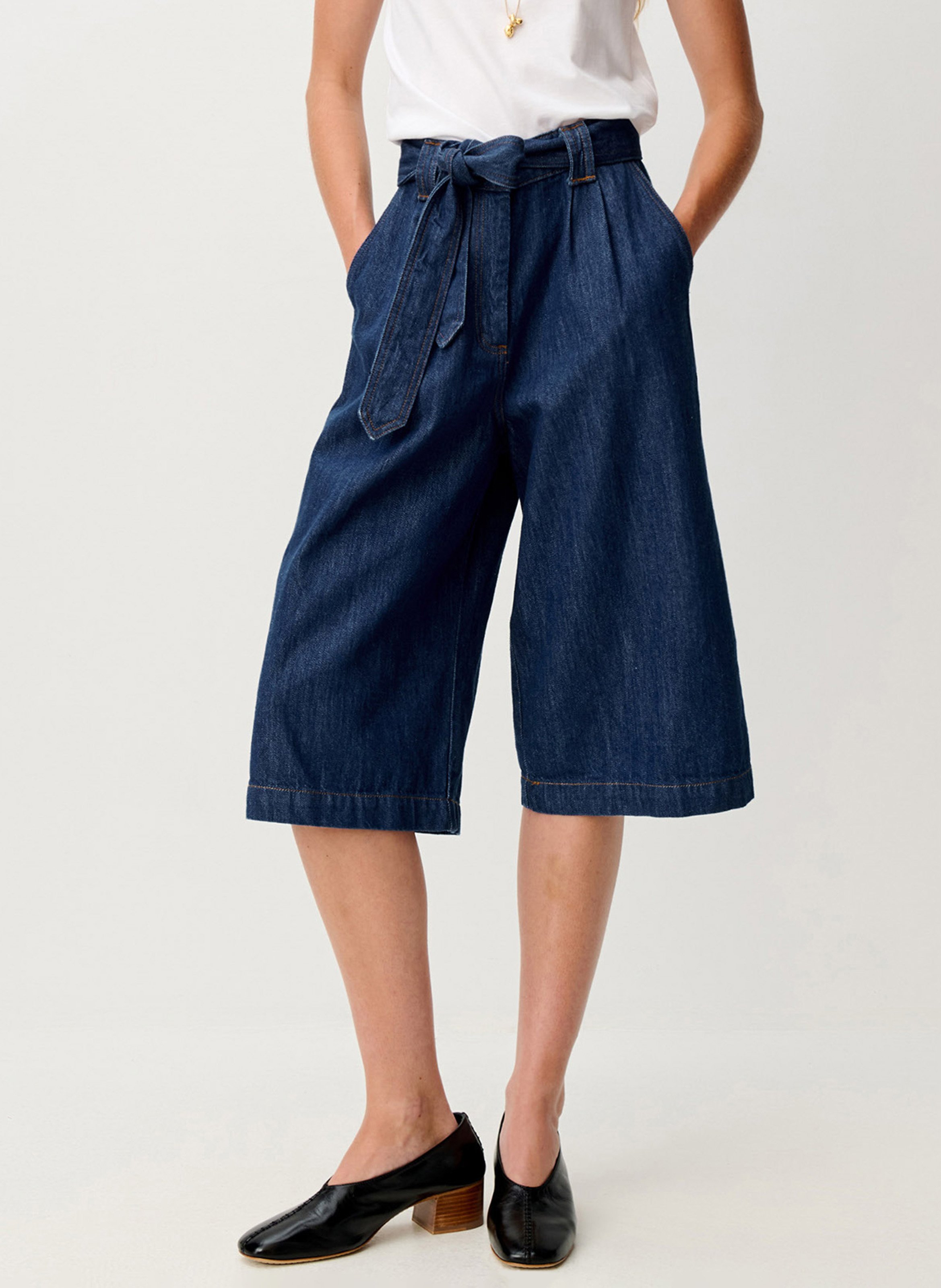 Oversize High-Waist Bermuda Shorts aus Baumwolle SESSUN Blau