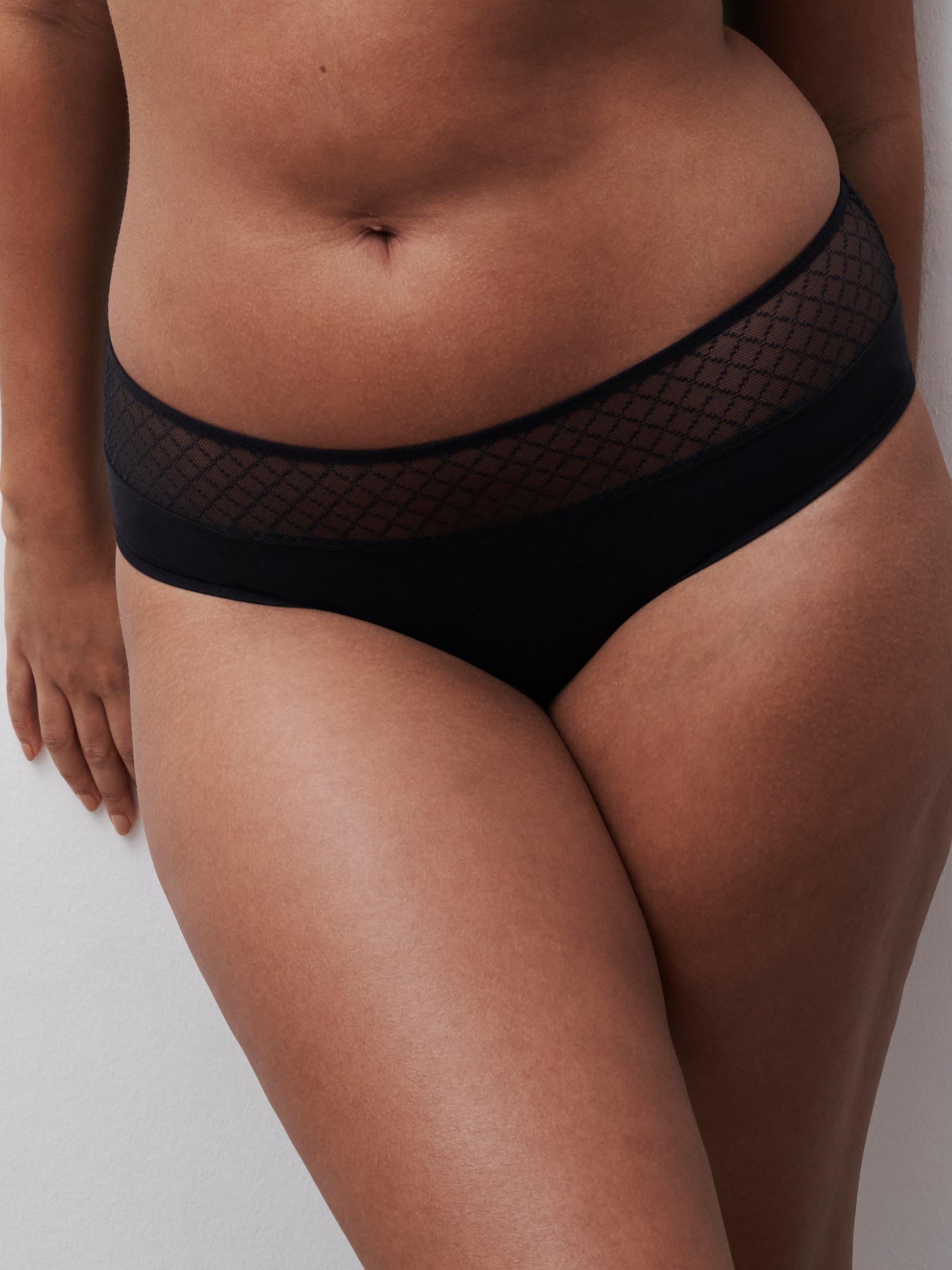 Lace boy shorts | Black CHANTELLE Women
