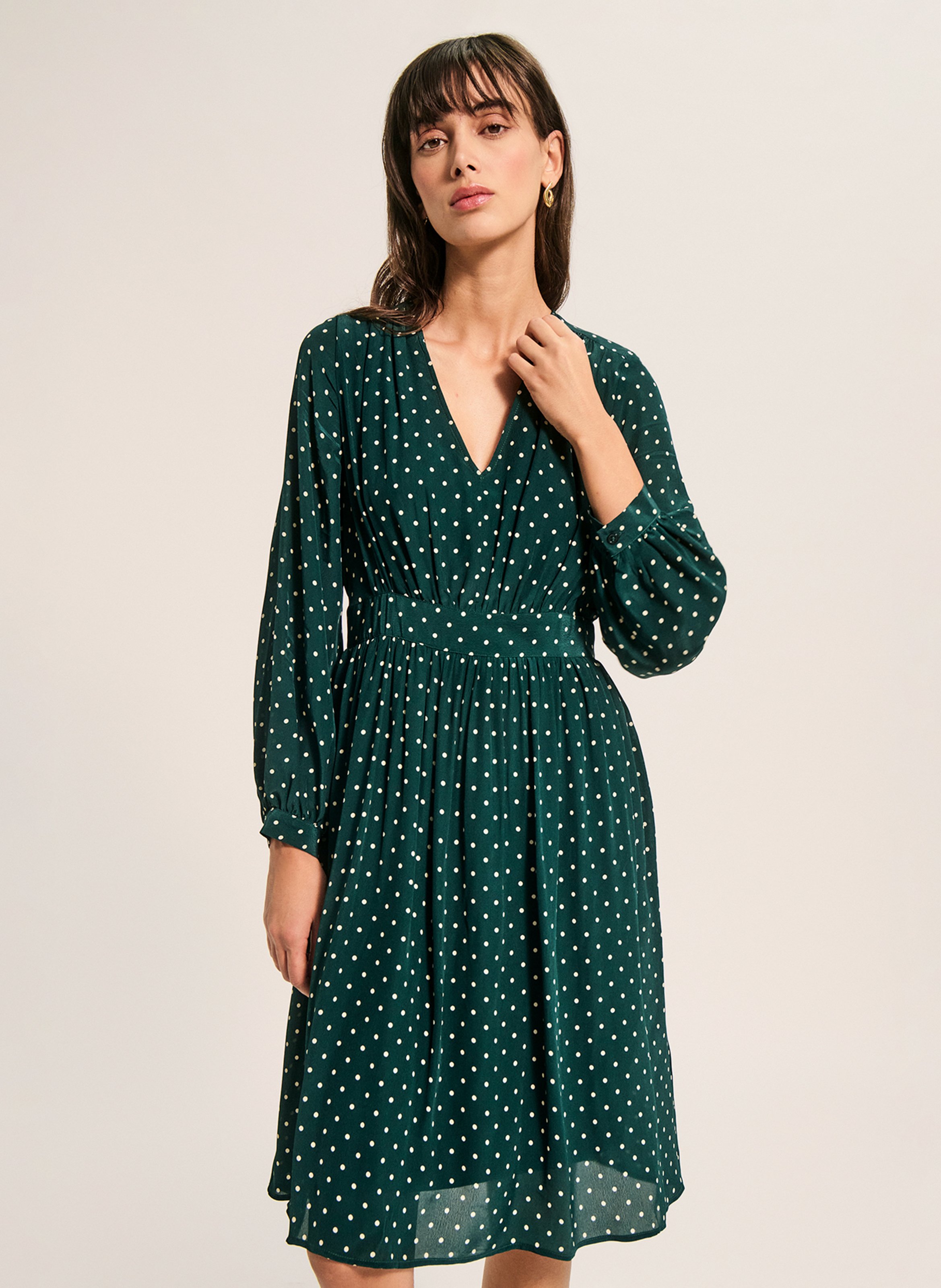 Robe courte fluide col V à pois PABLO Vert