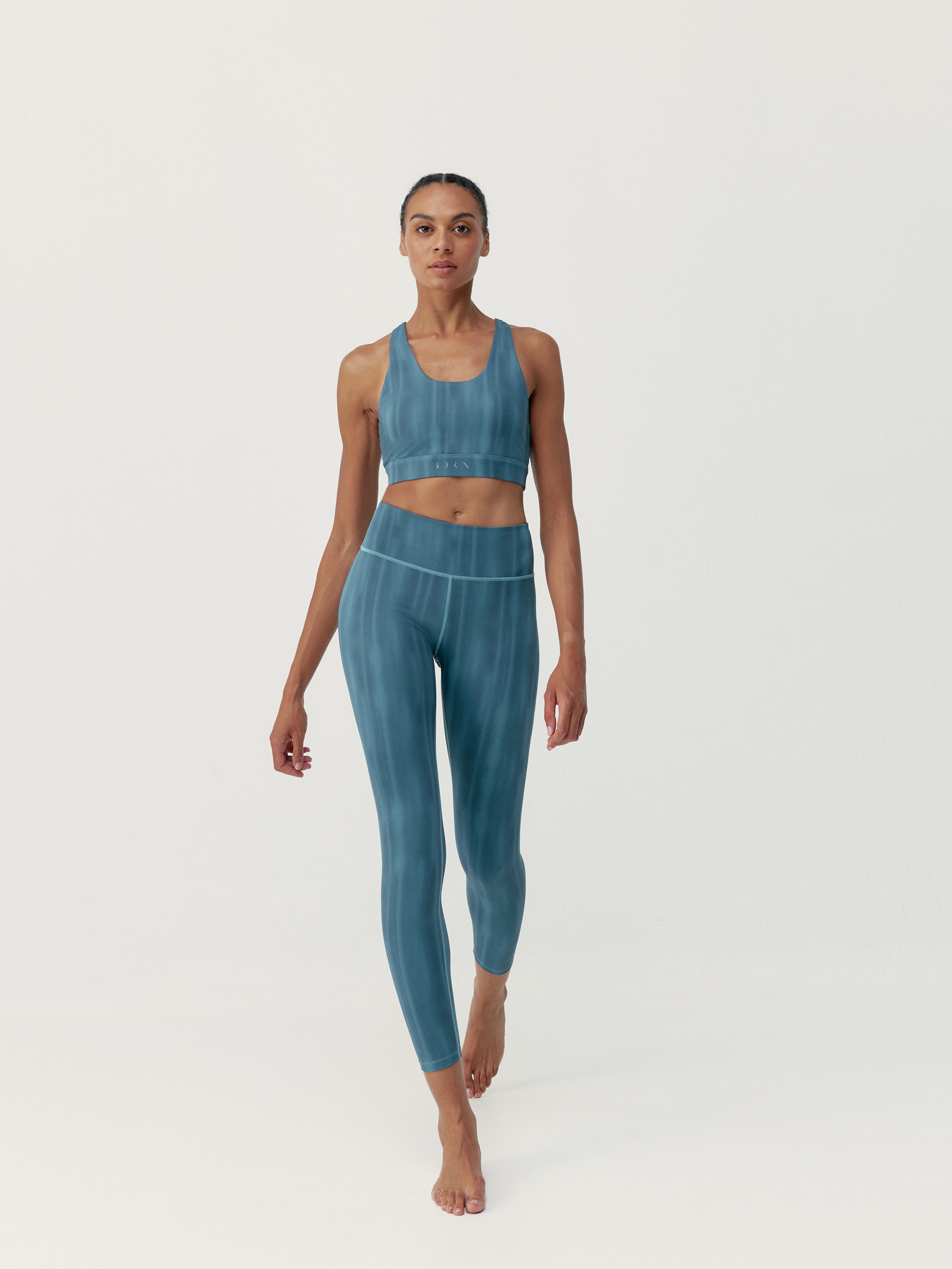 Sports bra medium support white BORN LIVING YOGA Blue