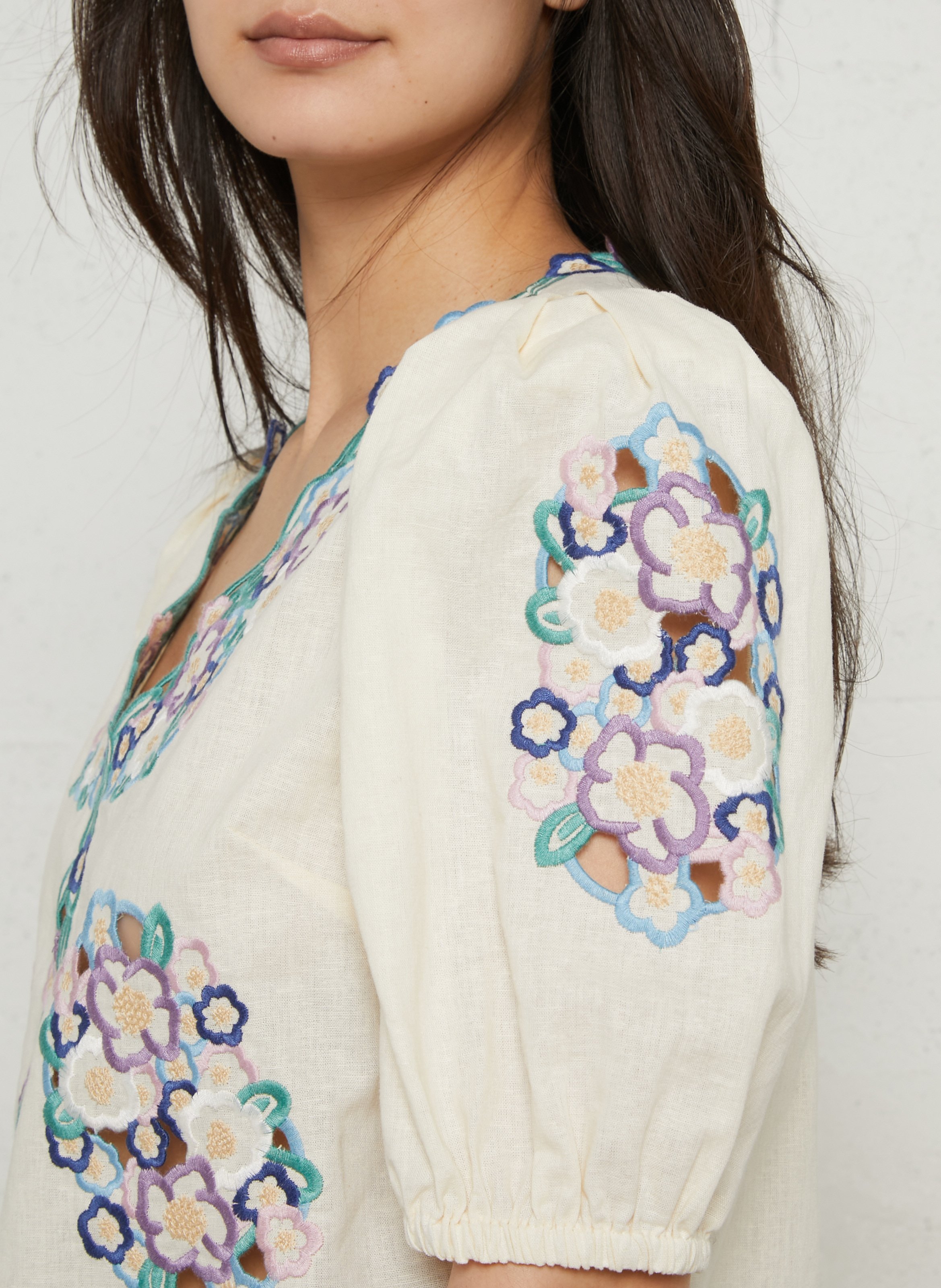 Oversized V-neck top in linen and cotton with embroidery BERENICE White