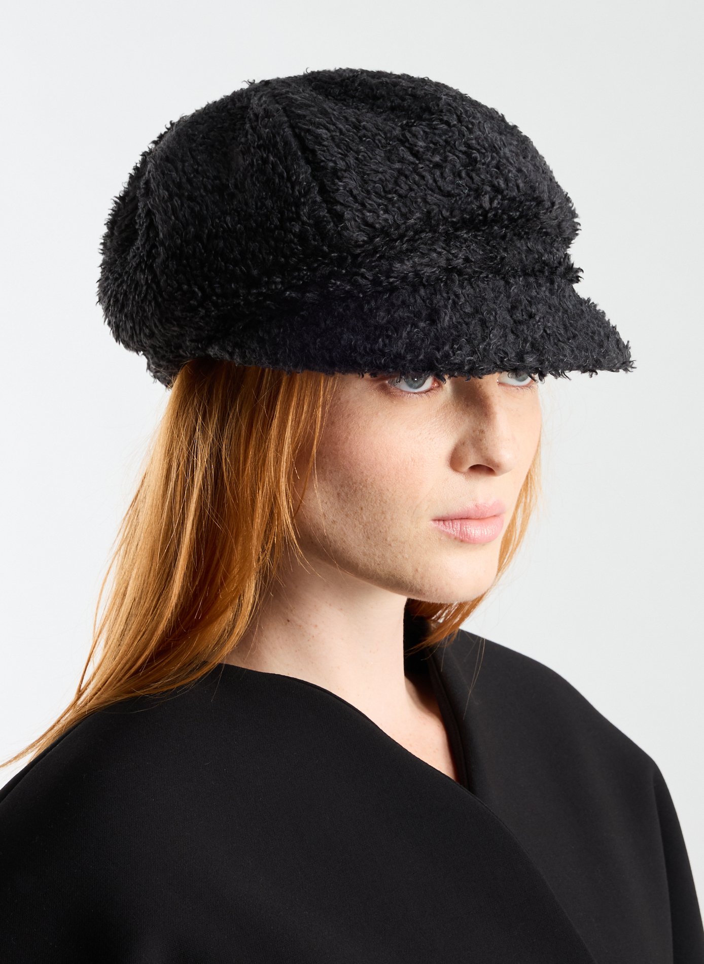 Sherpa Gavroche AU PRINTEMPS PARIS Black