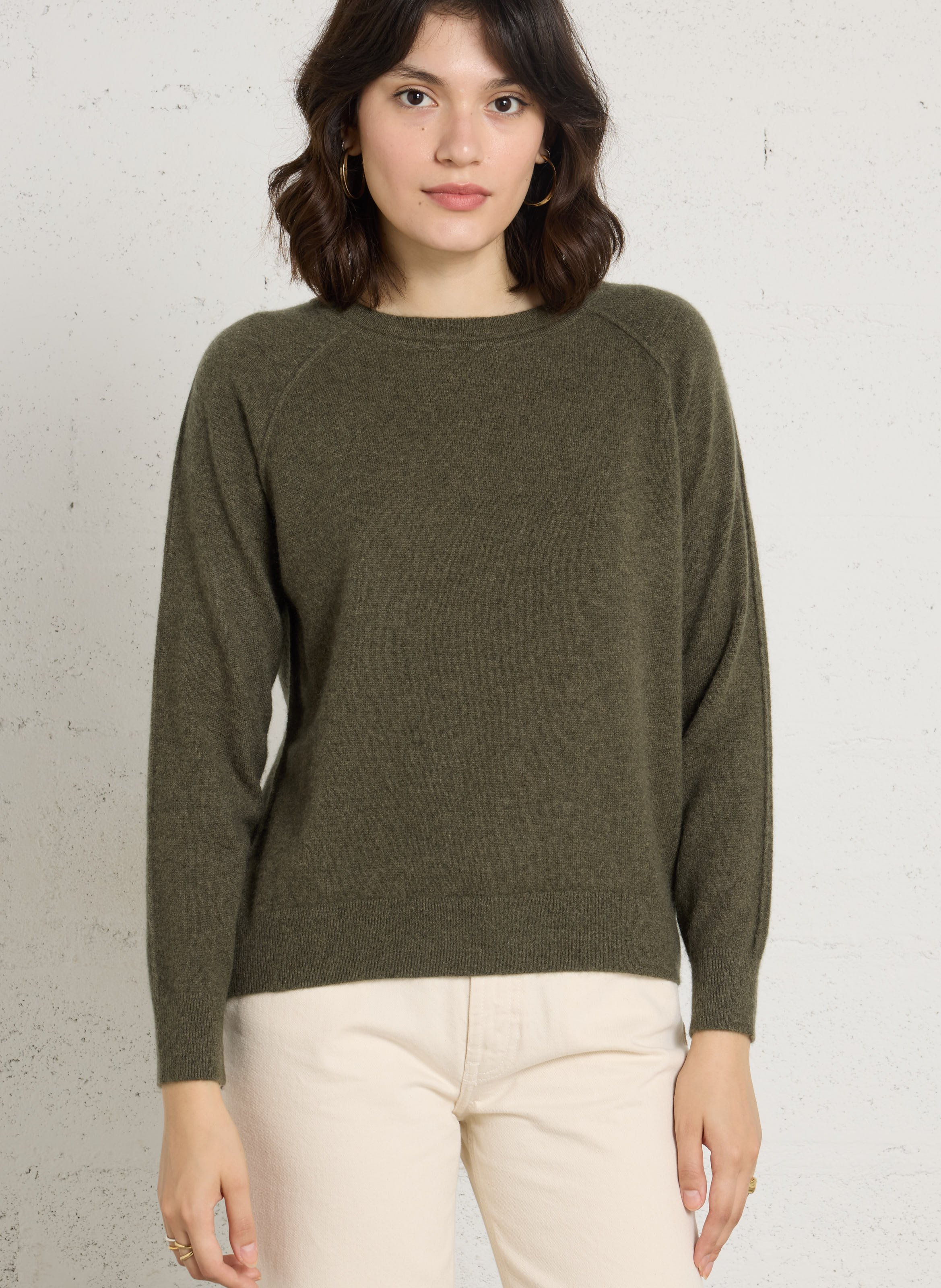 Straight round neck cashmere sweater MAISON 123
