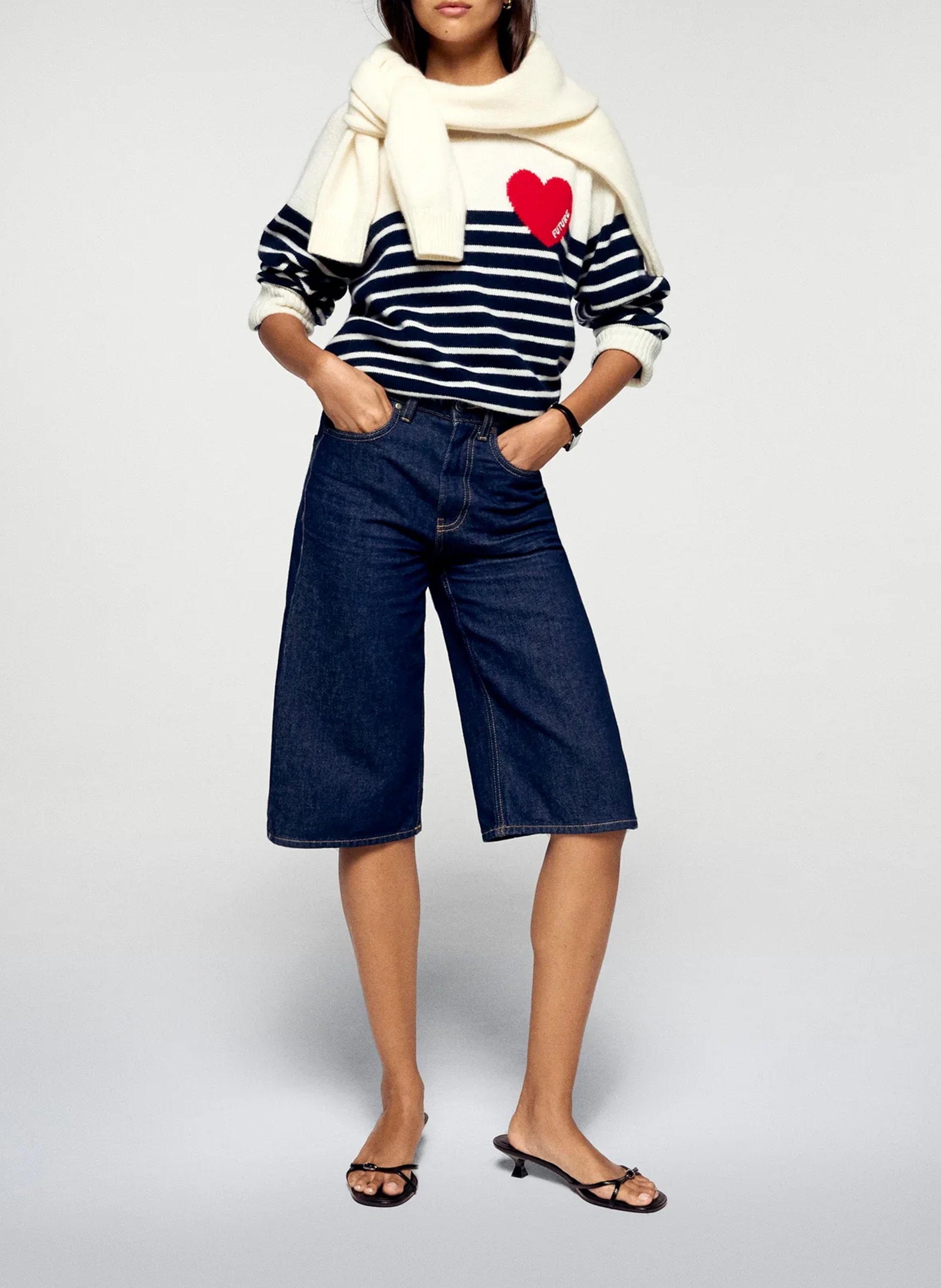 Belted cashmere sweater FROM FUTURE Beige