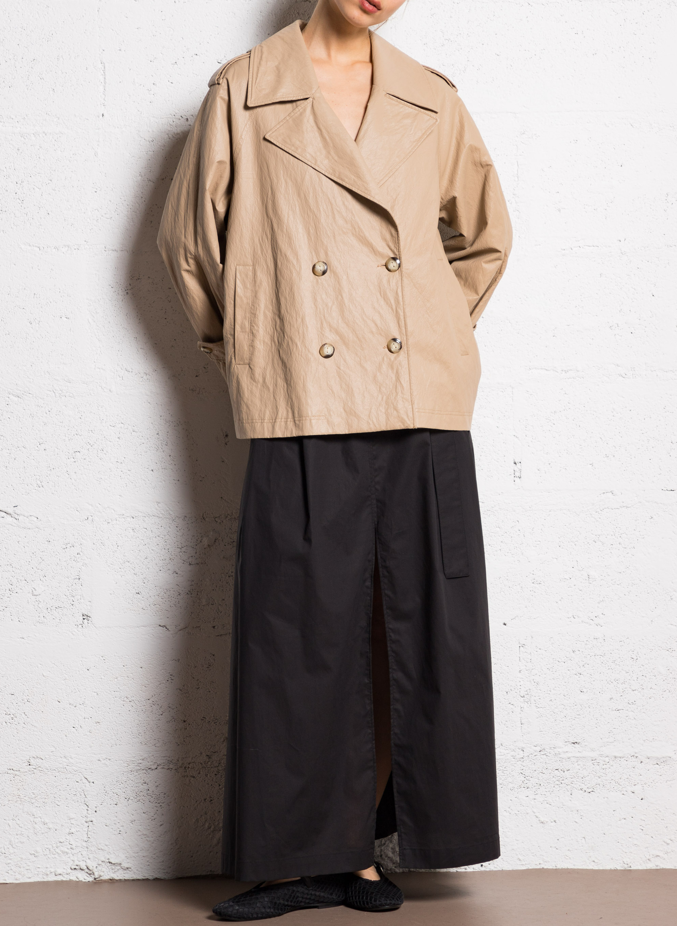 Short faux leather coat ATTIC AND BARN Beige