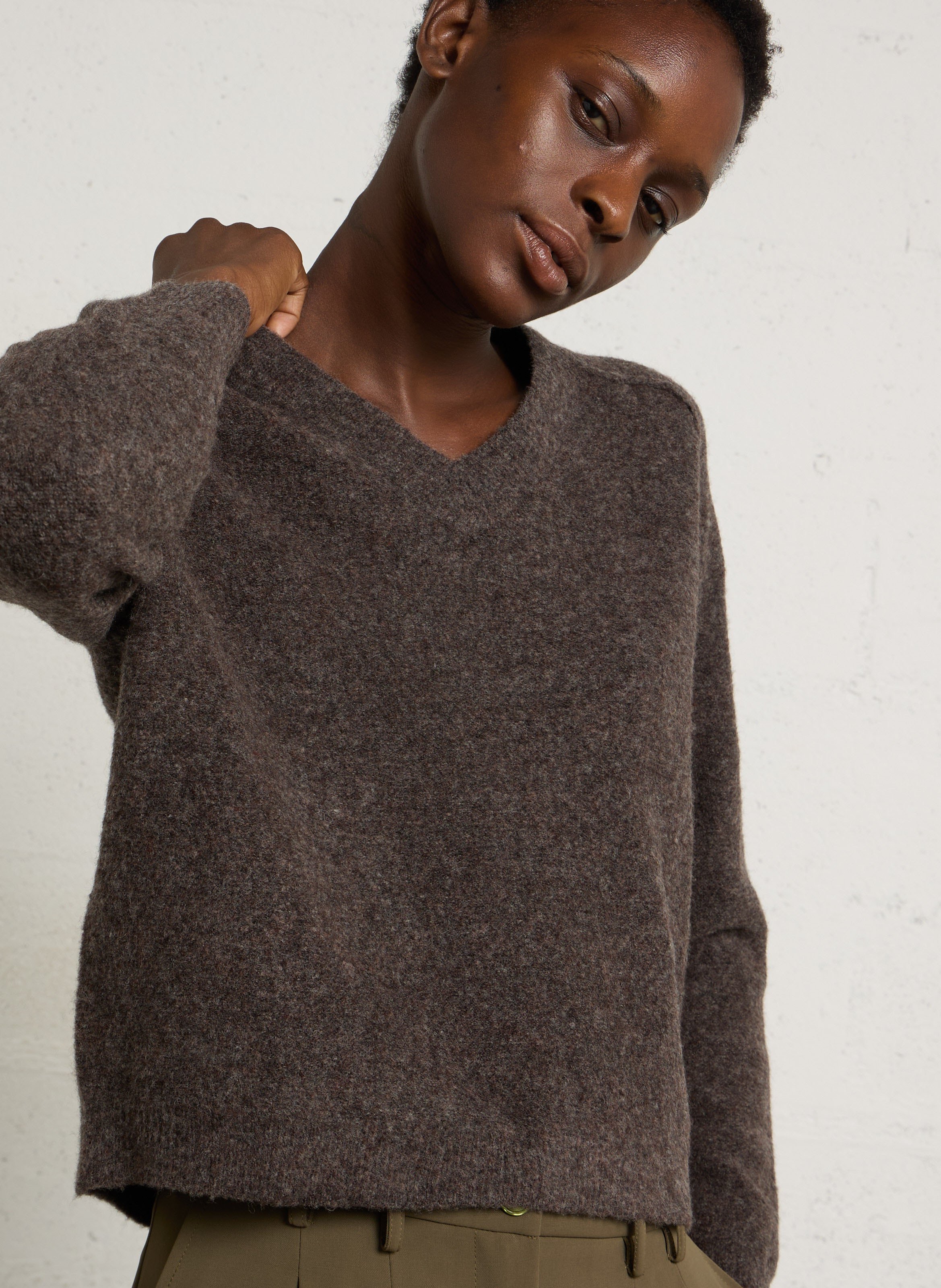 Pull col V en laine mélangée JC SOPHIE Marron