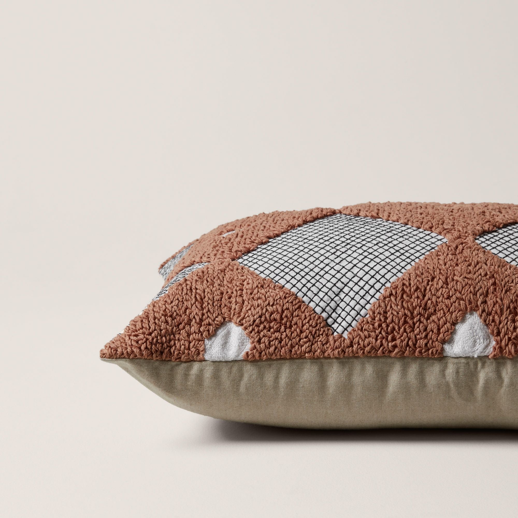 ELIKIA - Cushion cover MADURA Beige