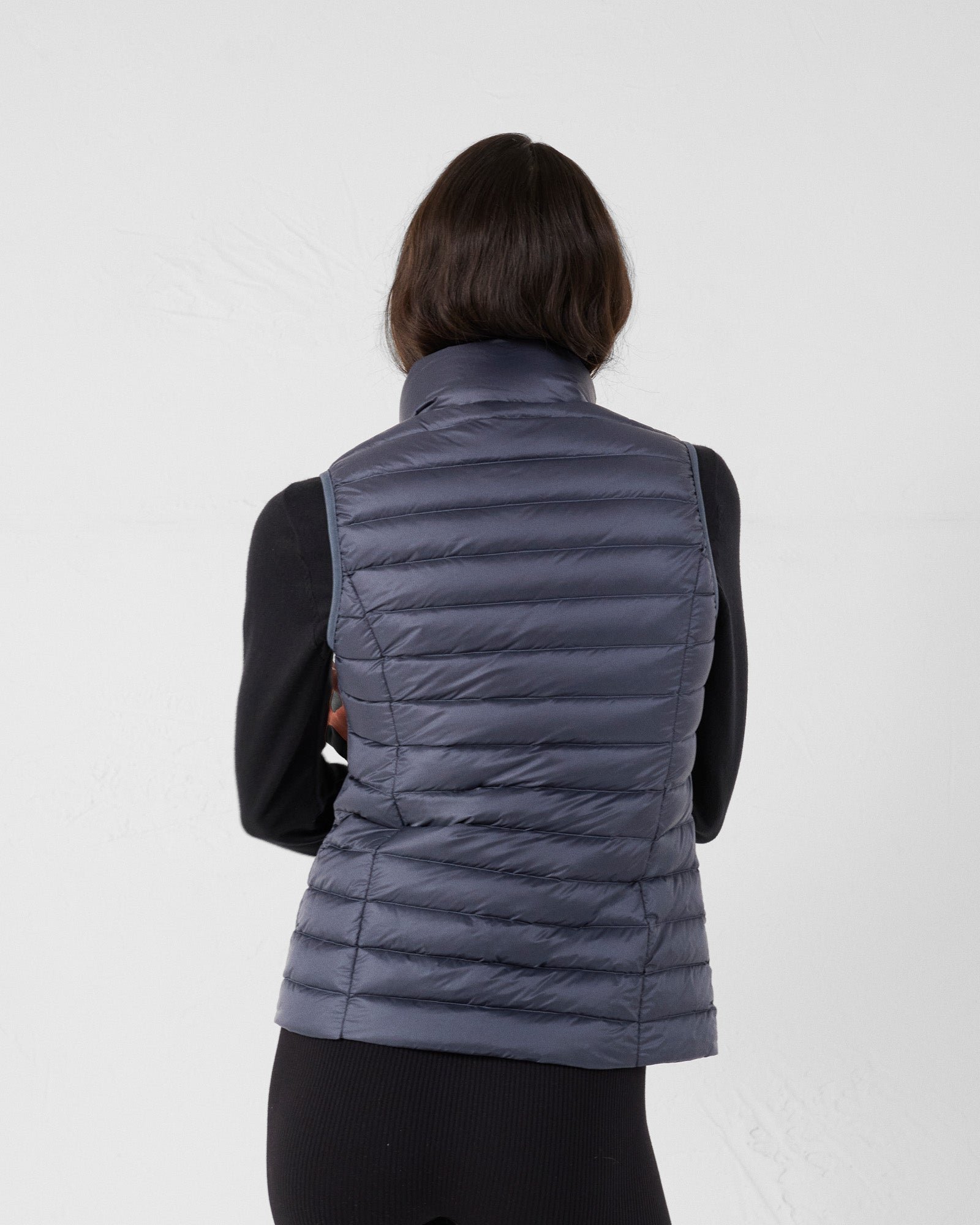Sleeveless lightweight down jacket bluestone seda JOTT Blue
