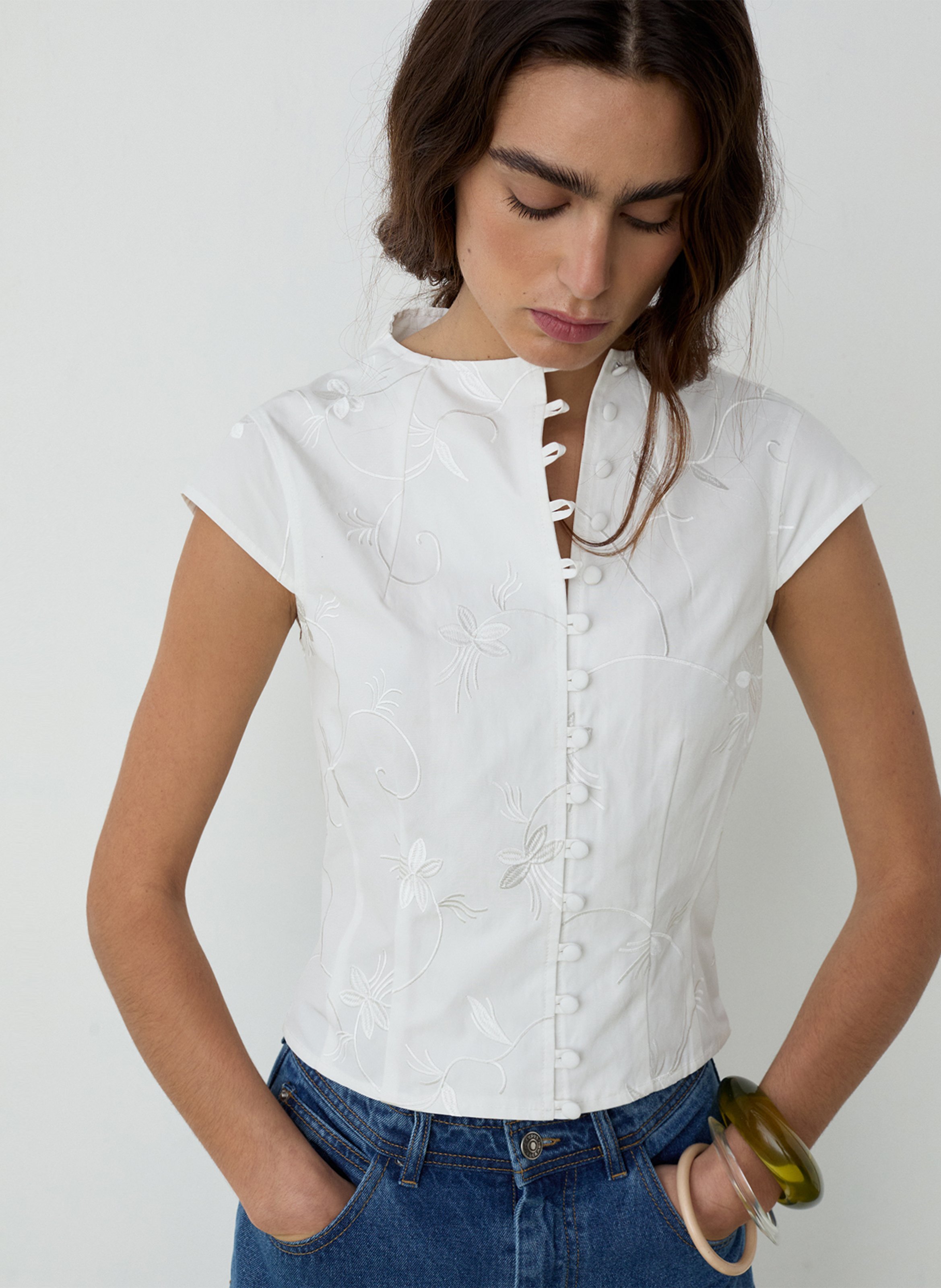 Top con cuello redondo LAAGAM Blanco