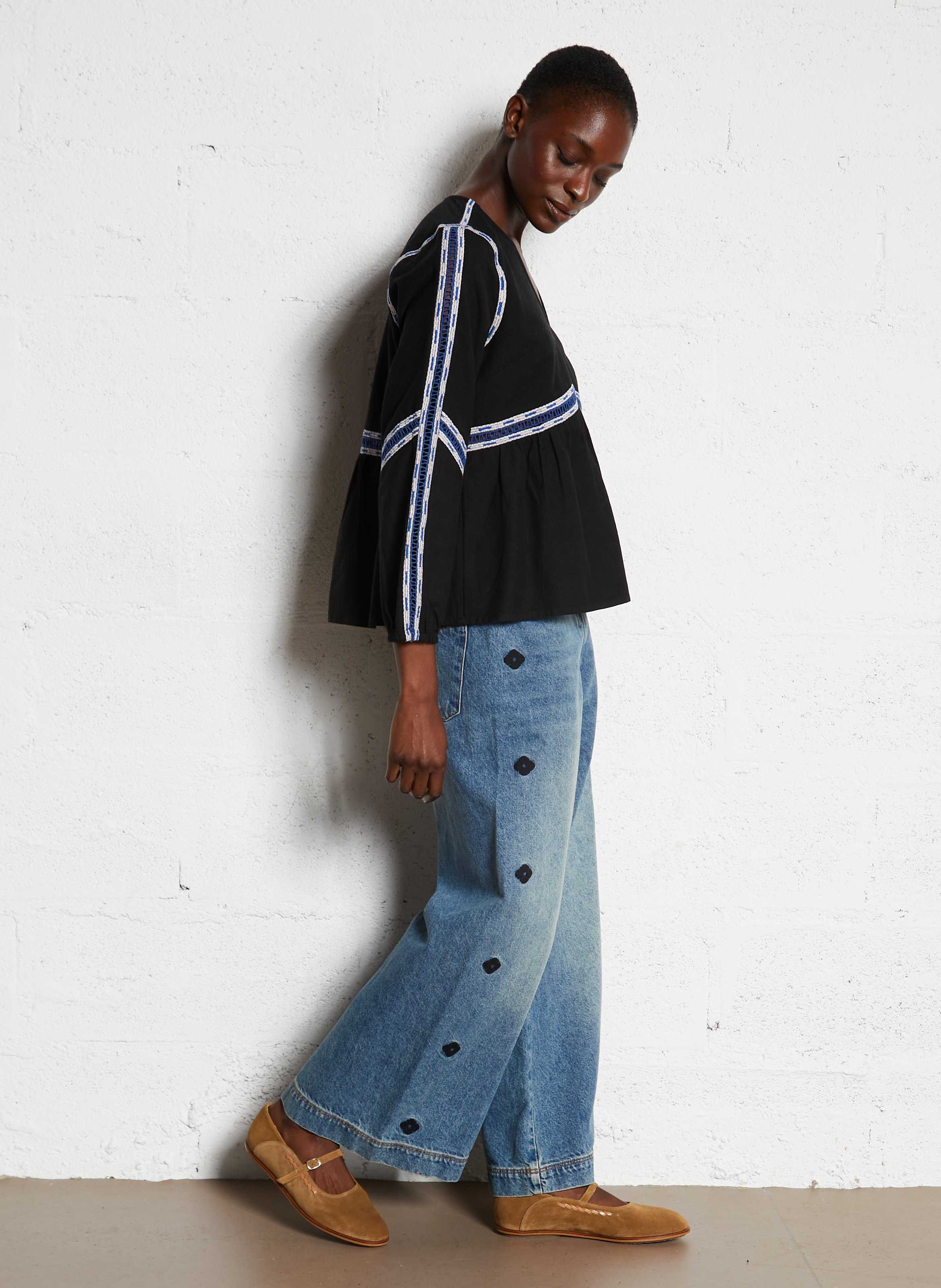 Blouse évasée col V  LEON & HARPER Noir