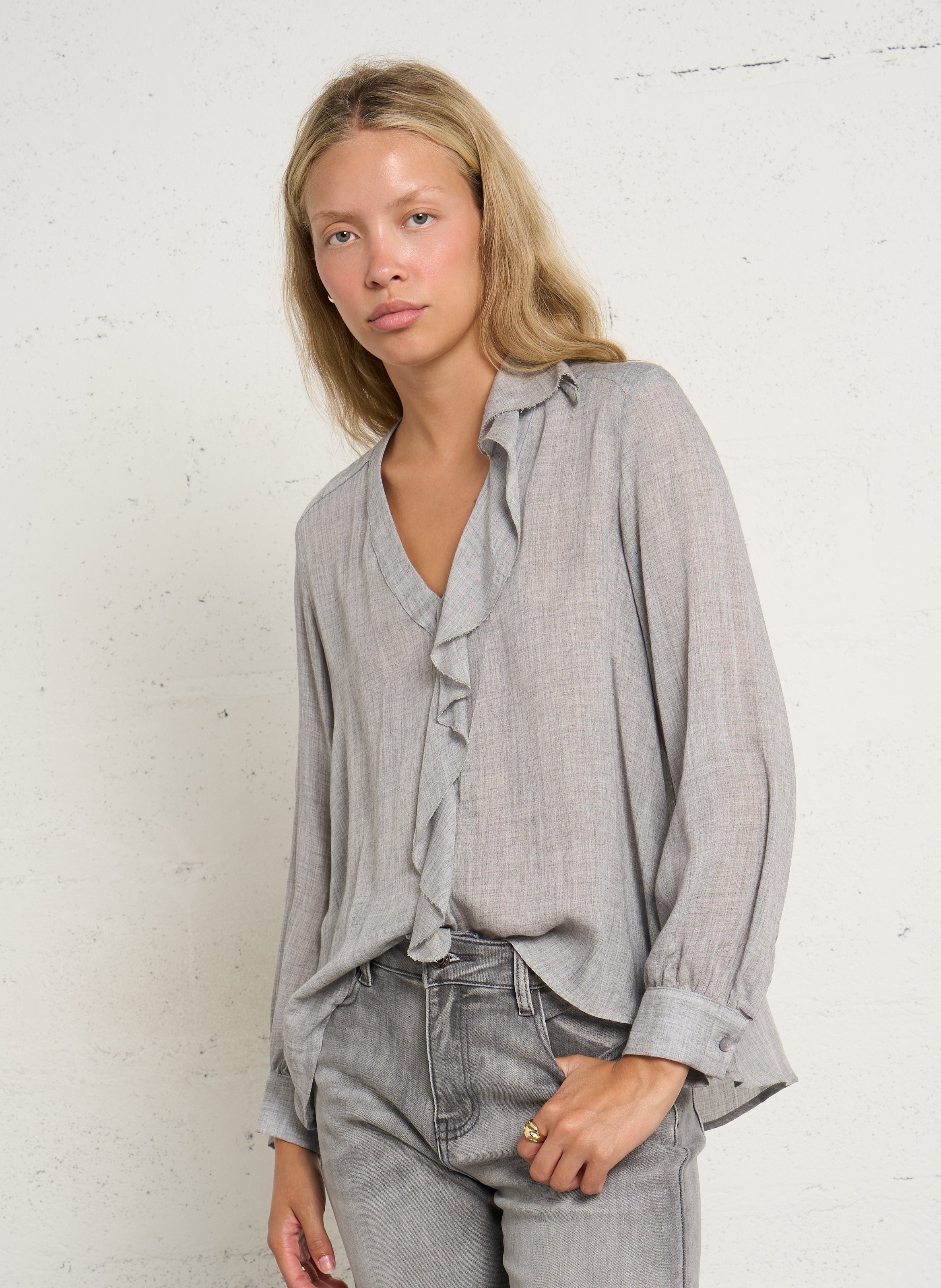 Blouse met V-hals en volants in effen kleur PLEASE Grijs