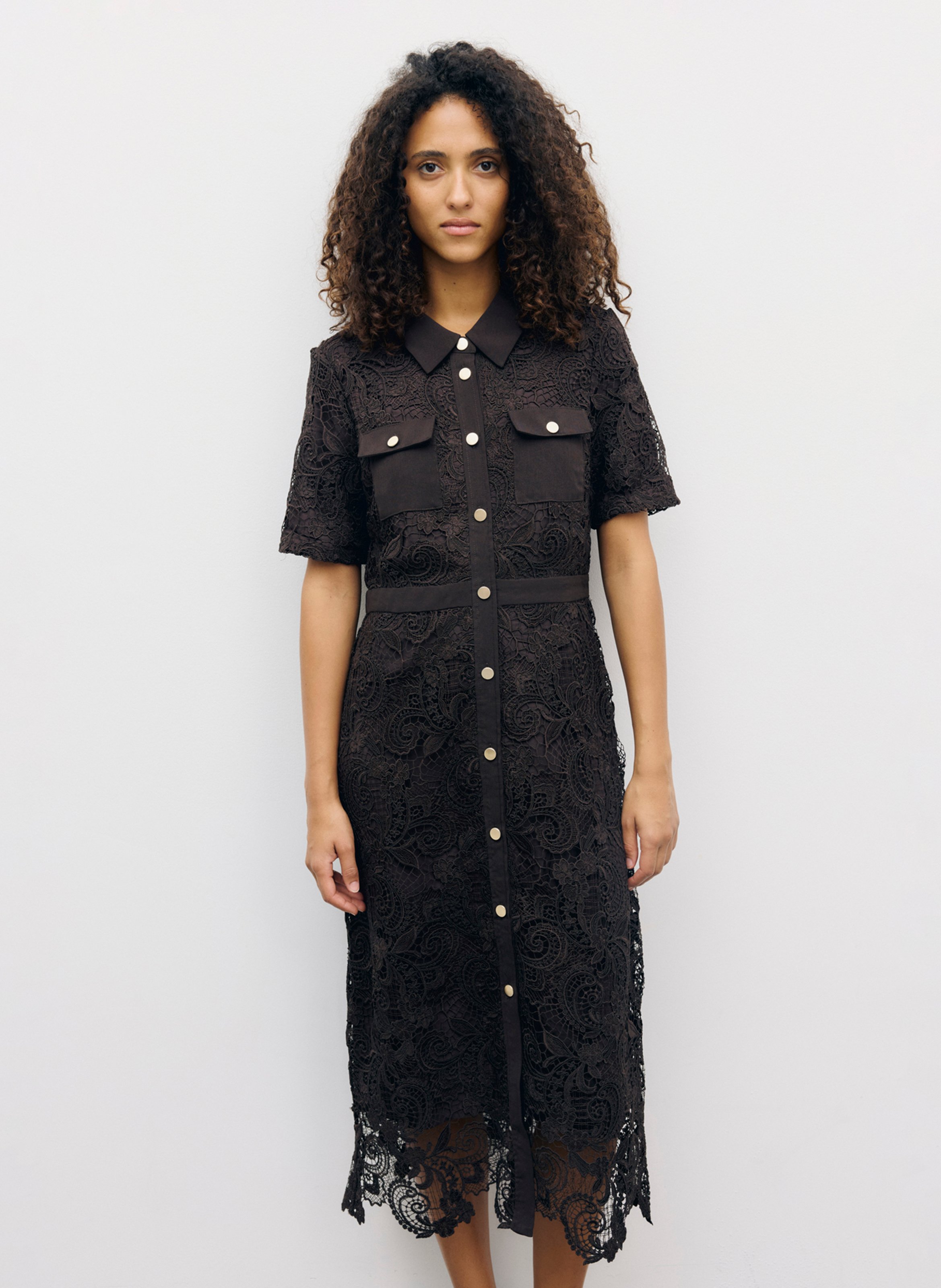 Midi-Spitzenkleid mit klassischem Kragen GERARD DAREL Braun
