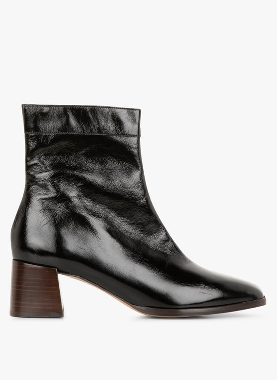 Black Albert leather boots
