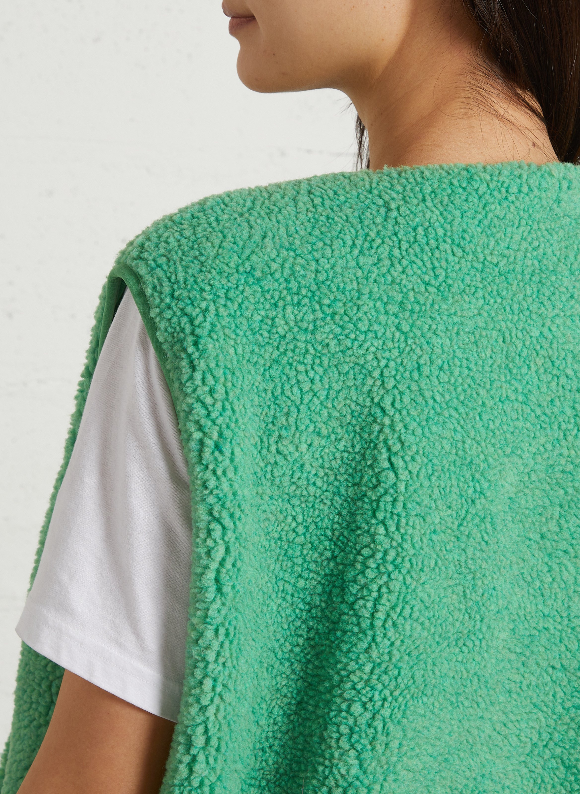 Gilet col rond molletonné sans manches AMERICAN VINTAGE Vert