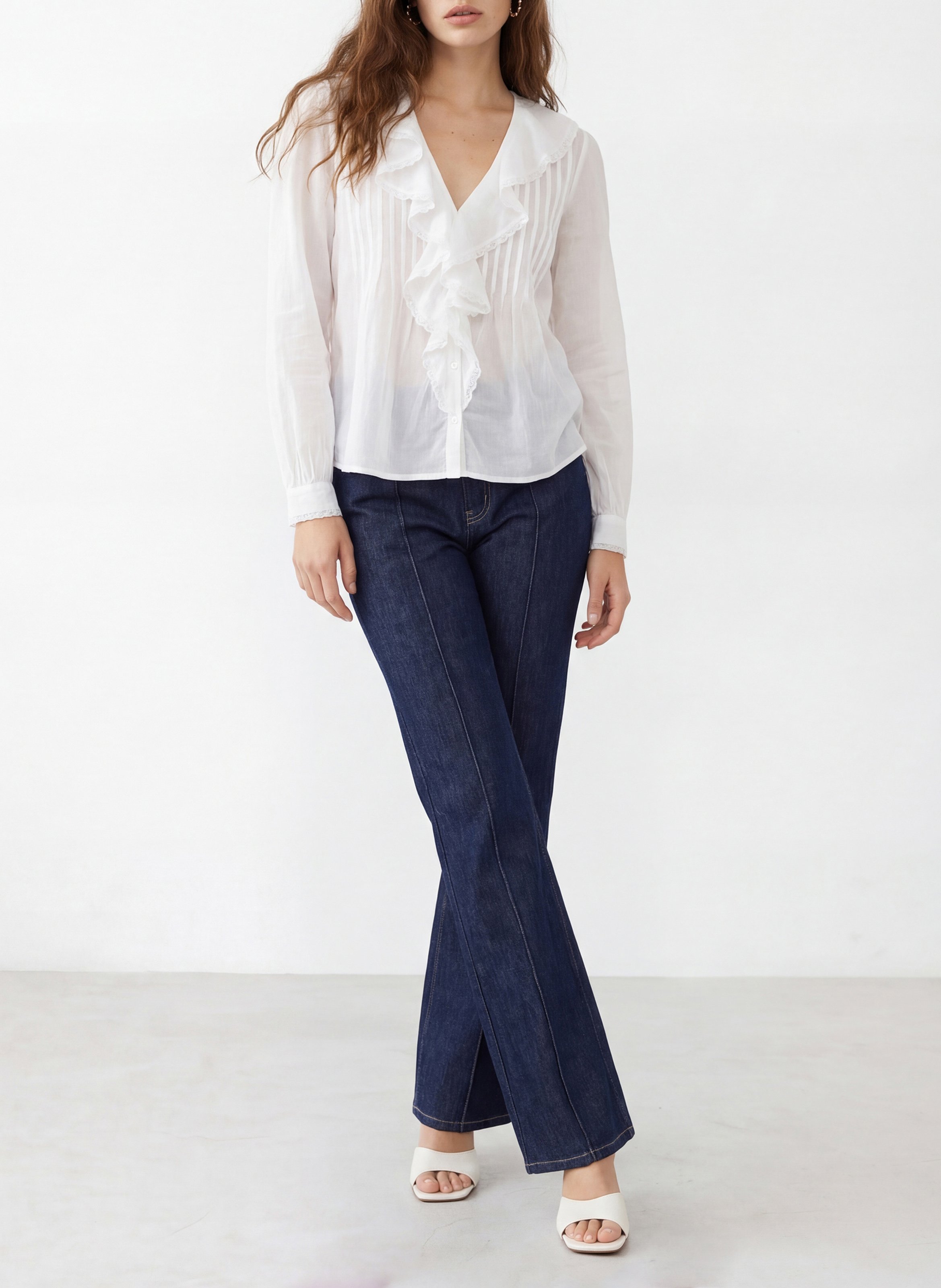 Oversize V-Ausschnitt Baumwollbluse KOOKAI Weiss