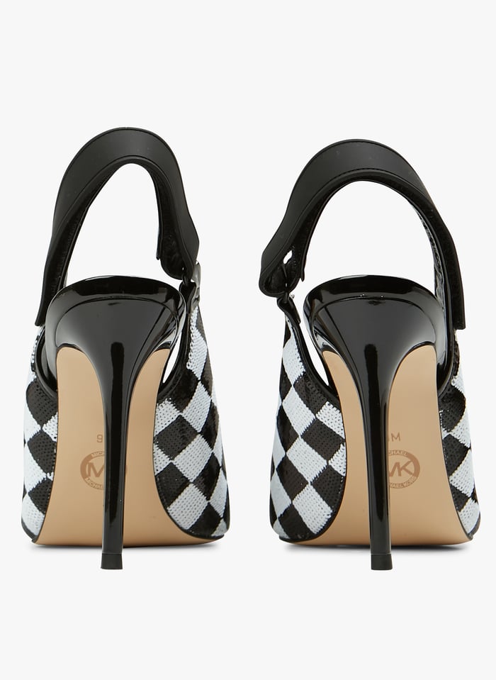 MICHAEL KORS KOURTNEY Black Heeled pumps