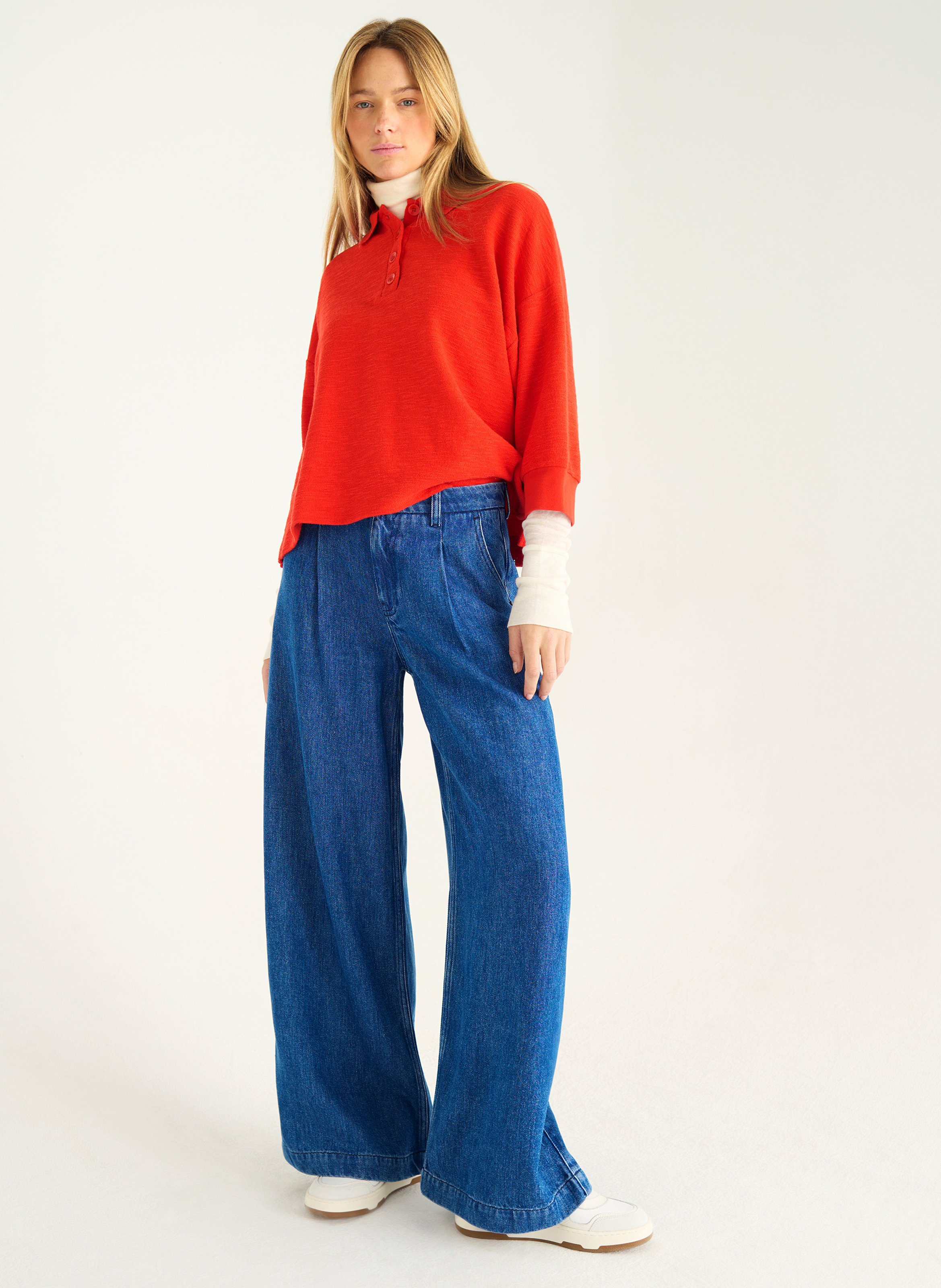 Loose fit solid 3/4 sleeve polo ACOTE Red