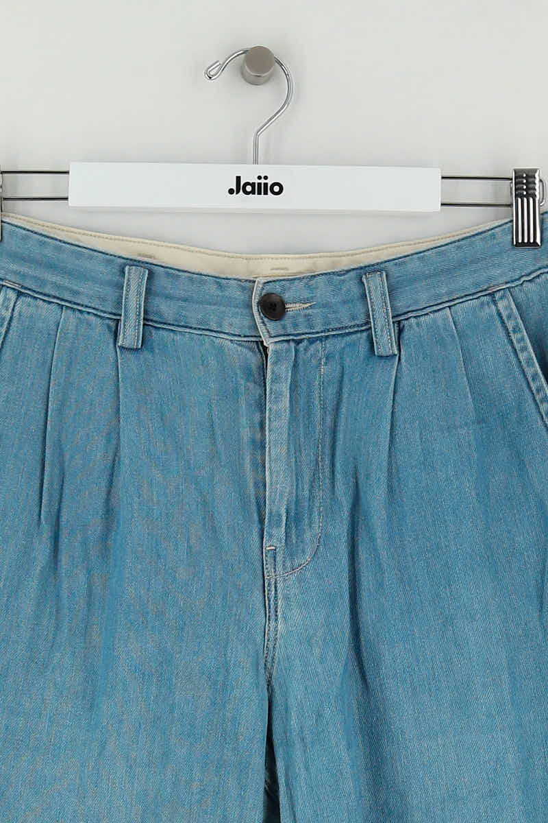 - Straight-leg jeans
- 5 pockets
- Straight cut
- Faded effect BELLEROSE - Seconde Main Blue