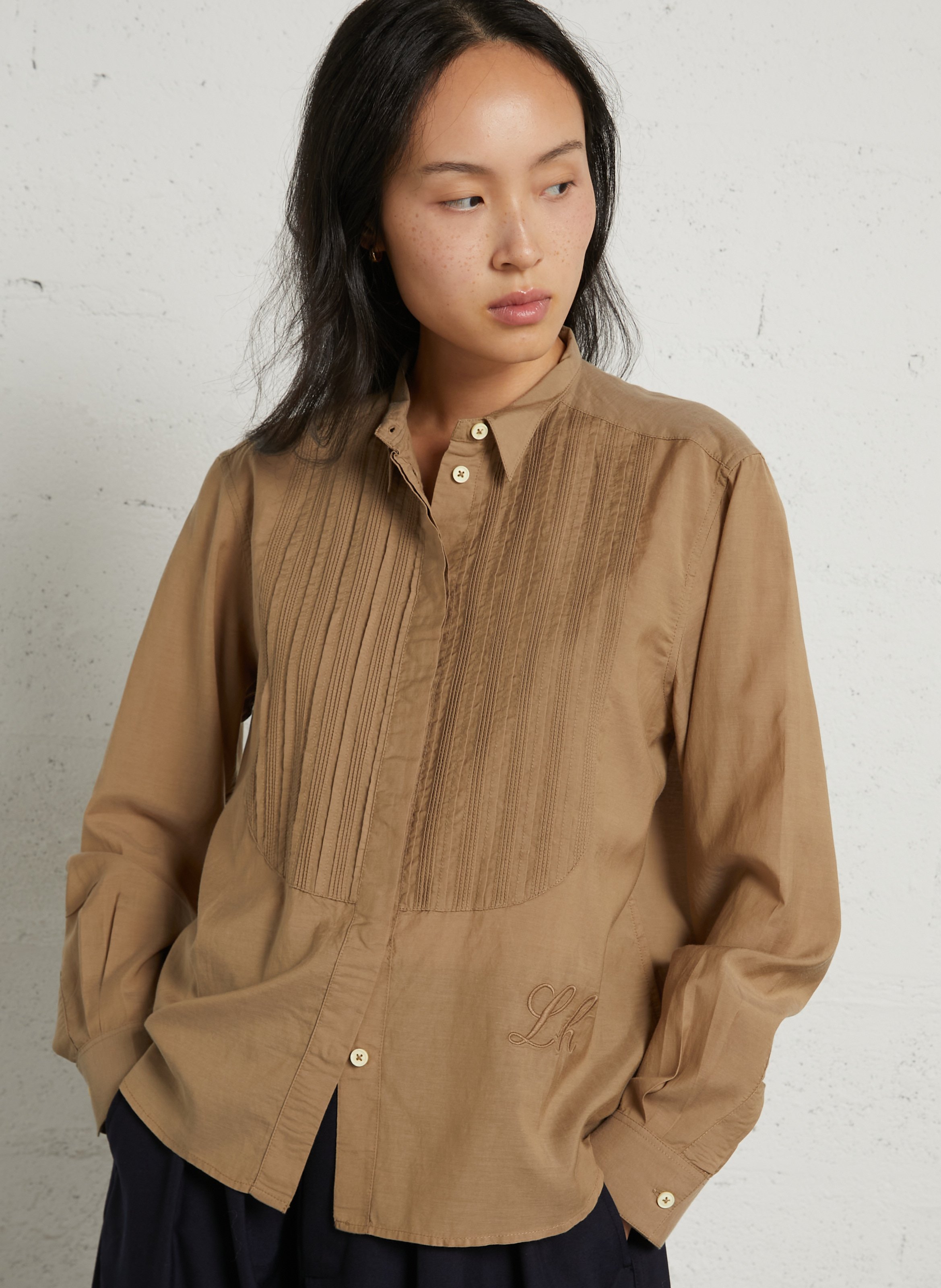 Pleated solid color blended cotton blouse LEON & HARPER