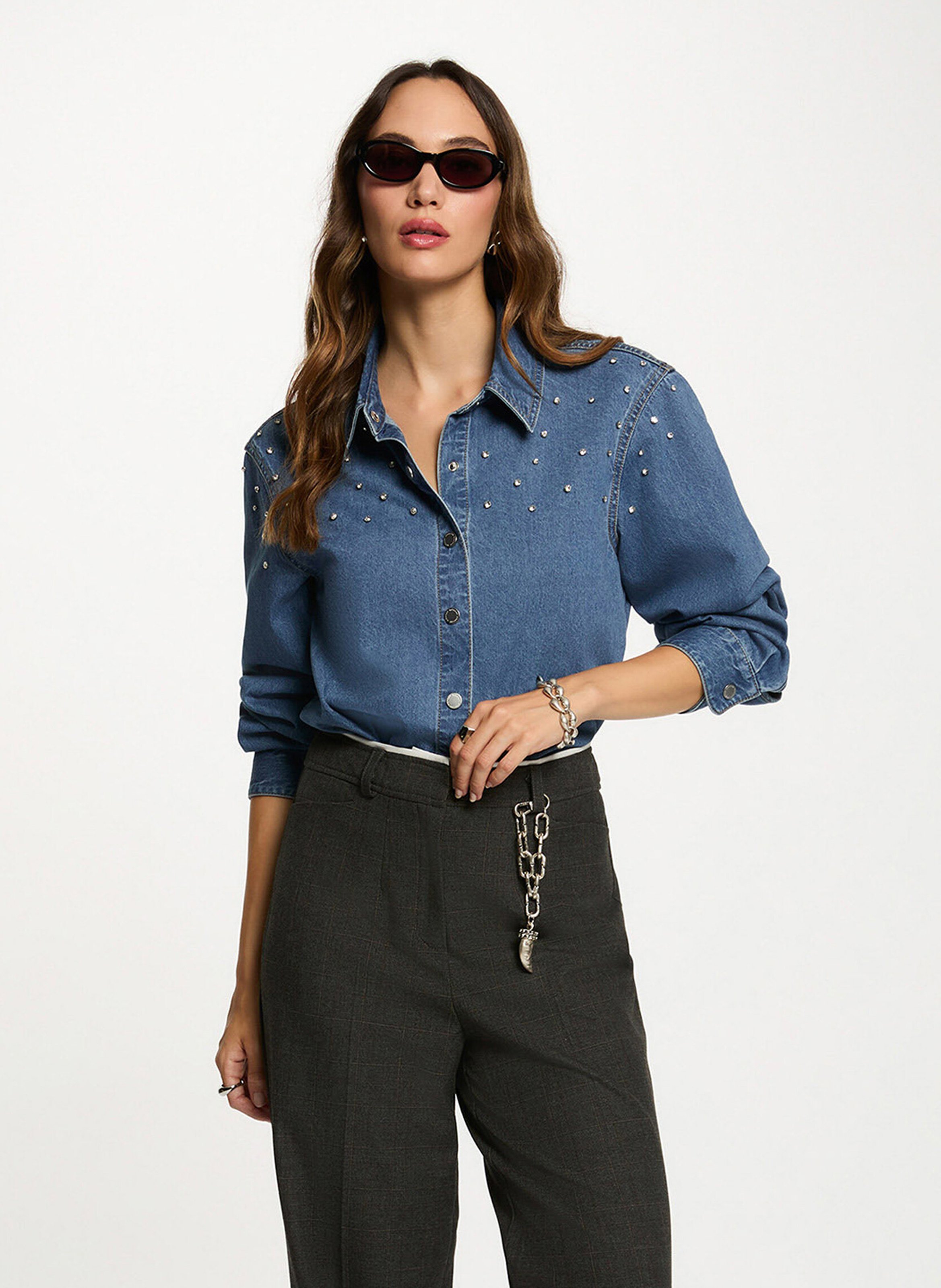 Overhemd met klassieke kraag en strass in denim MORGAN Blauw