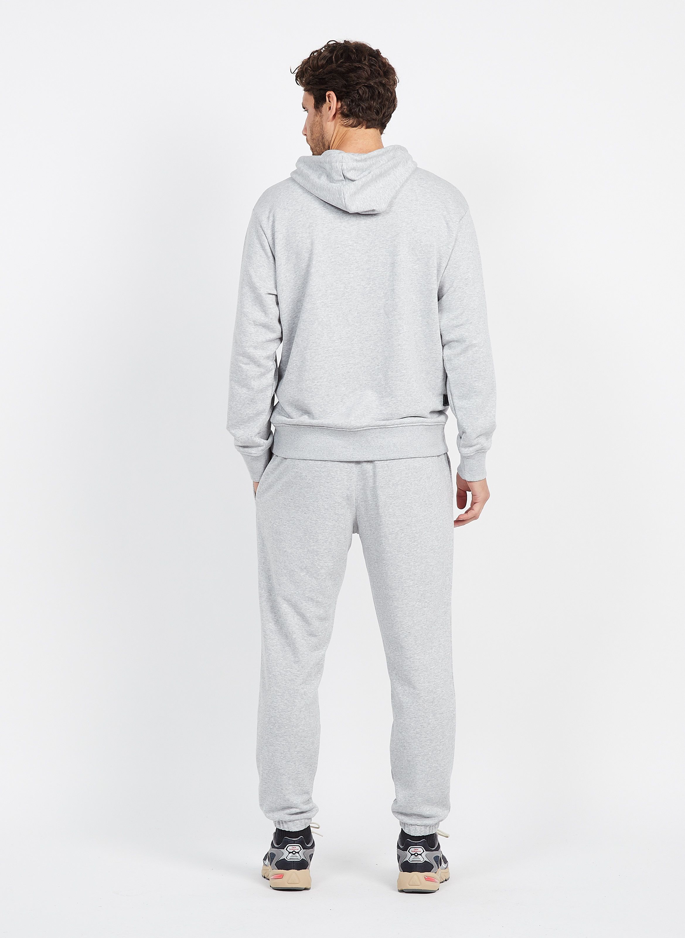 New balance store grey tracksuit