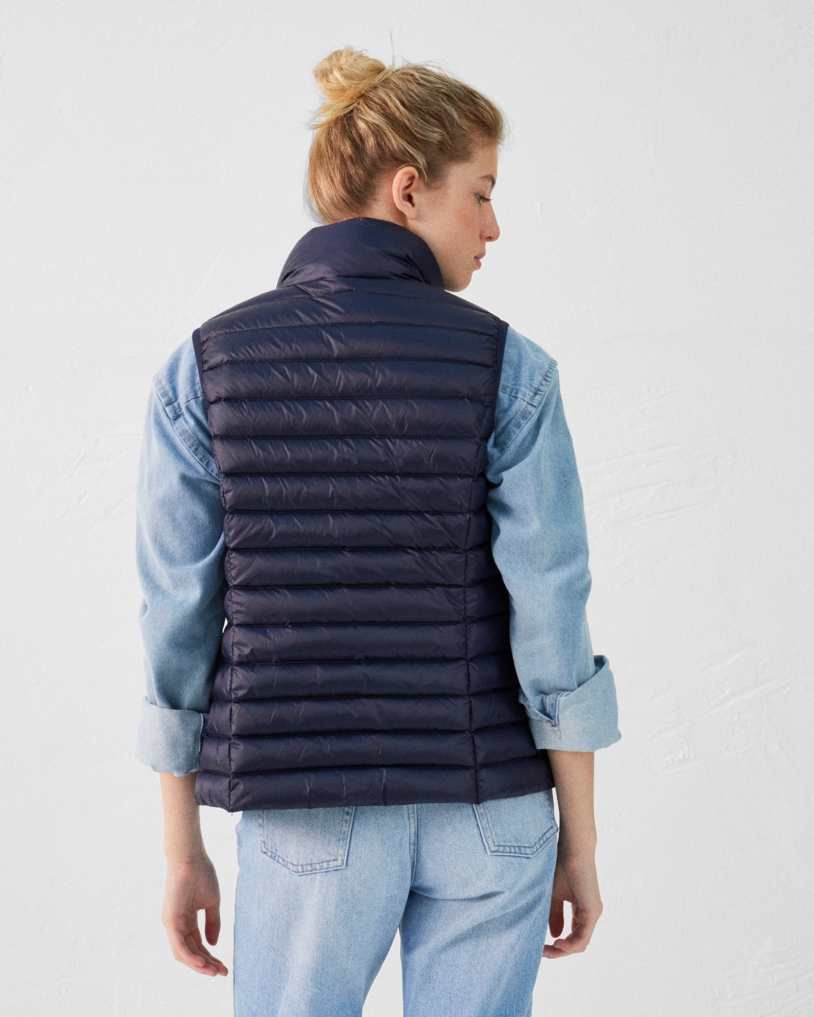 Sleeveless lightweight down vest seda JOTT Blue