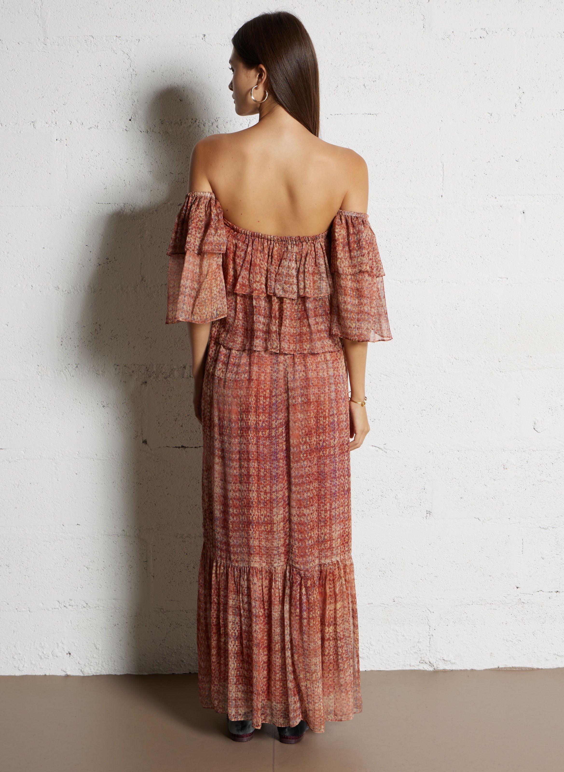 Robe longue épaules dénudées à motifs BA&SH Rose