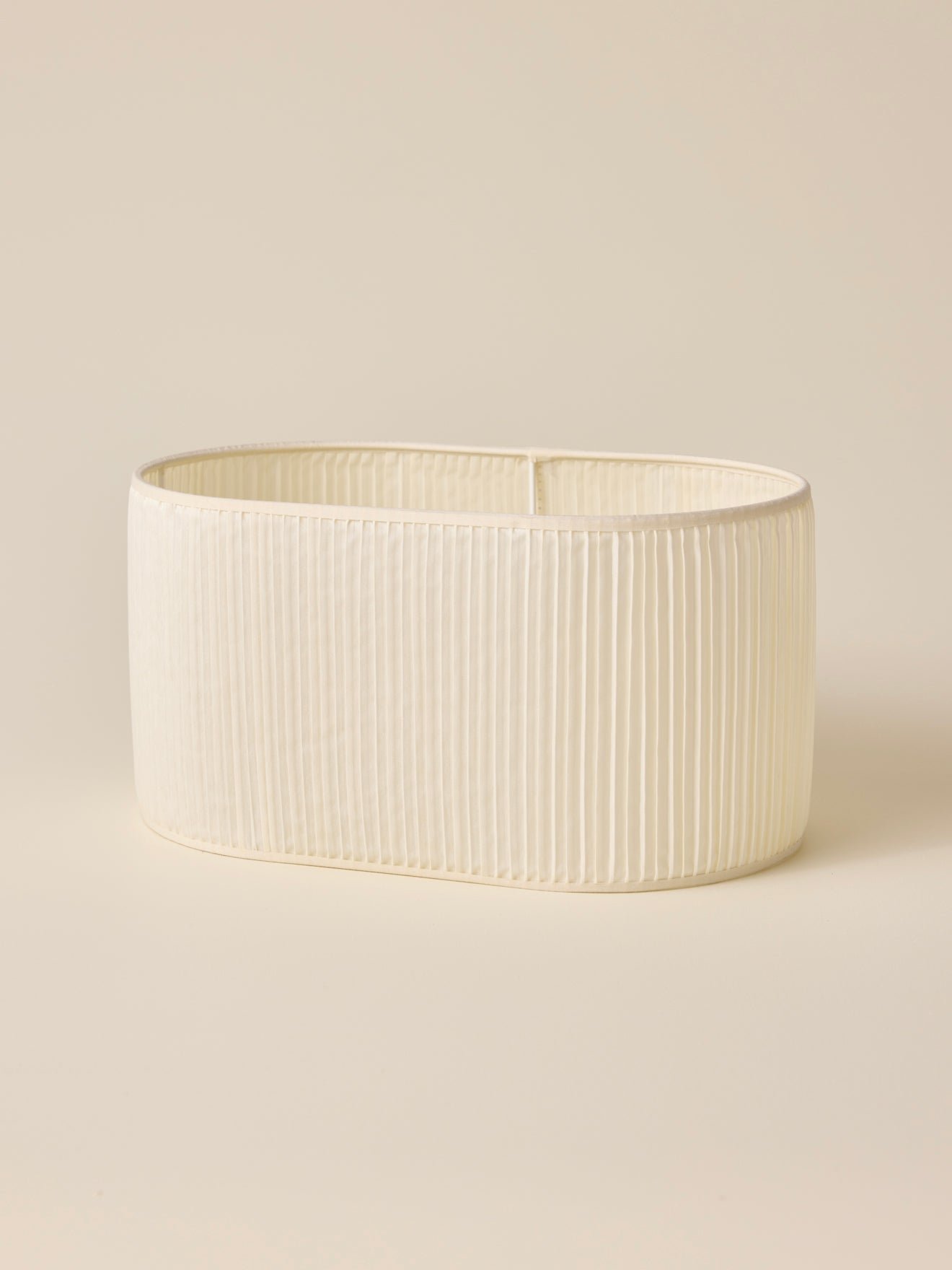Oval pleated lampshade - small size victory CYRILLUS White