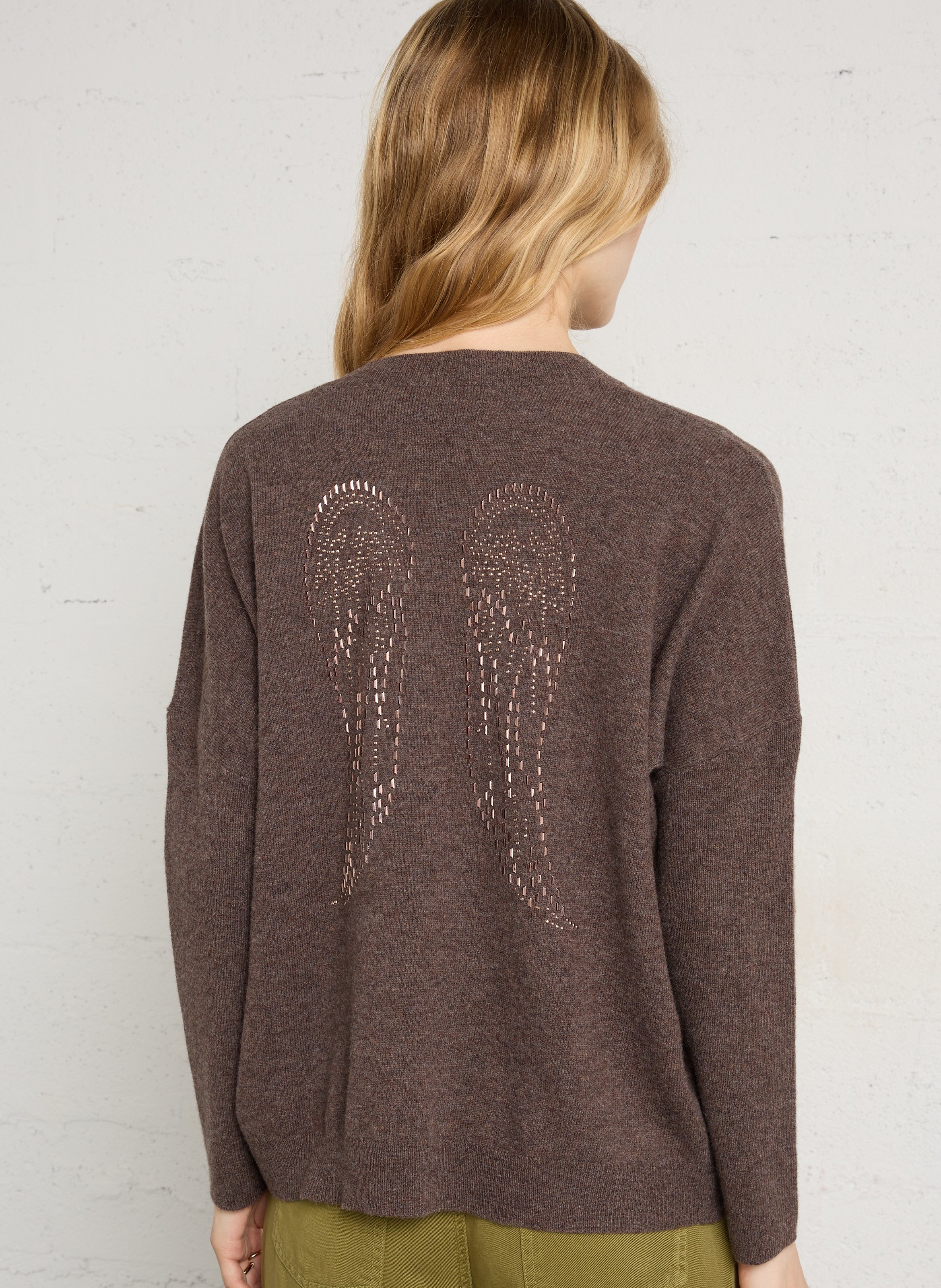 Ruime wollen V-hals trui met studs BERENICE Bruin