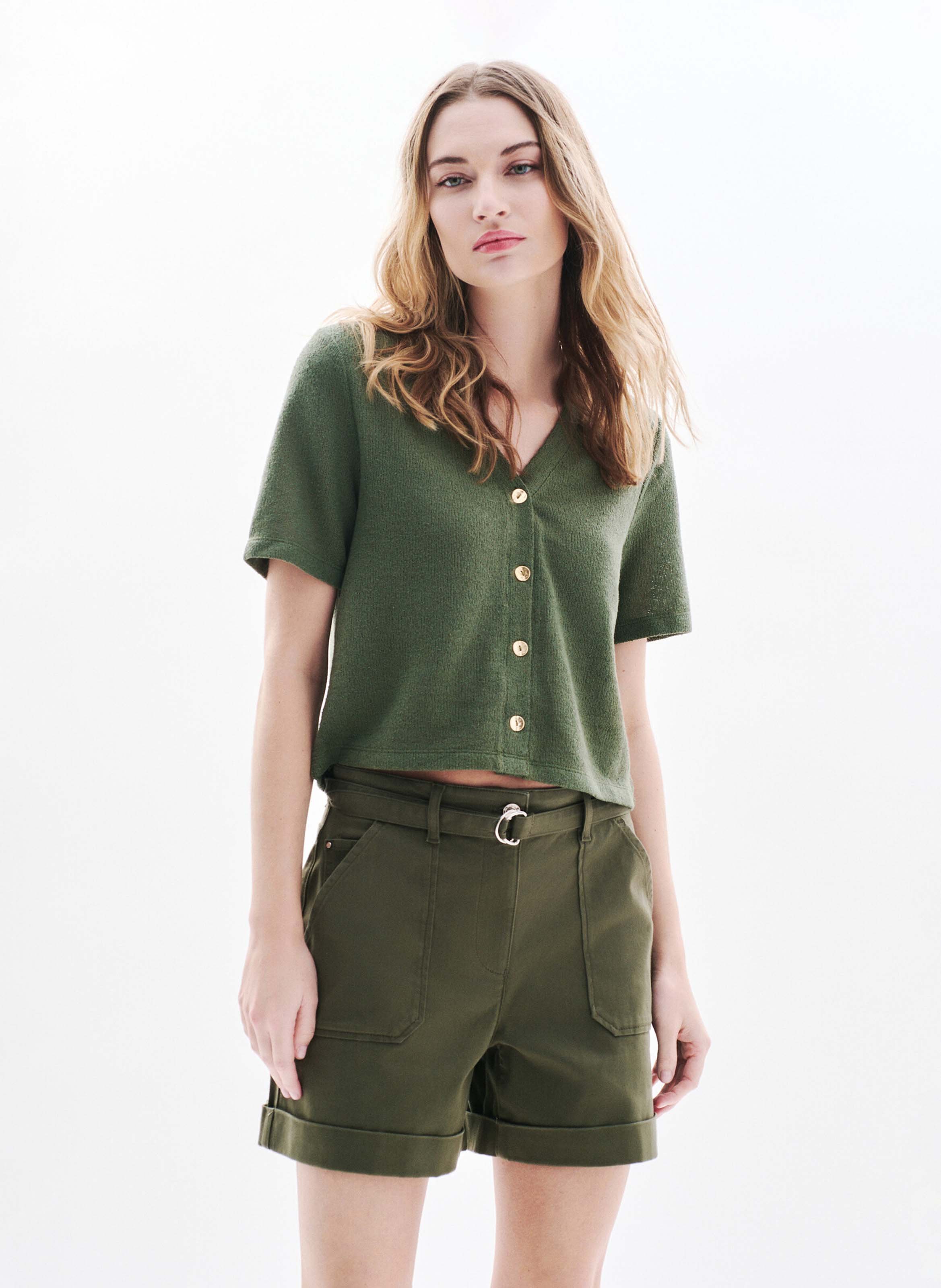 Gerade geschnittenes T-Shirt mit V-Ausschnitt CAROLL