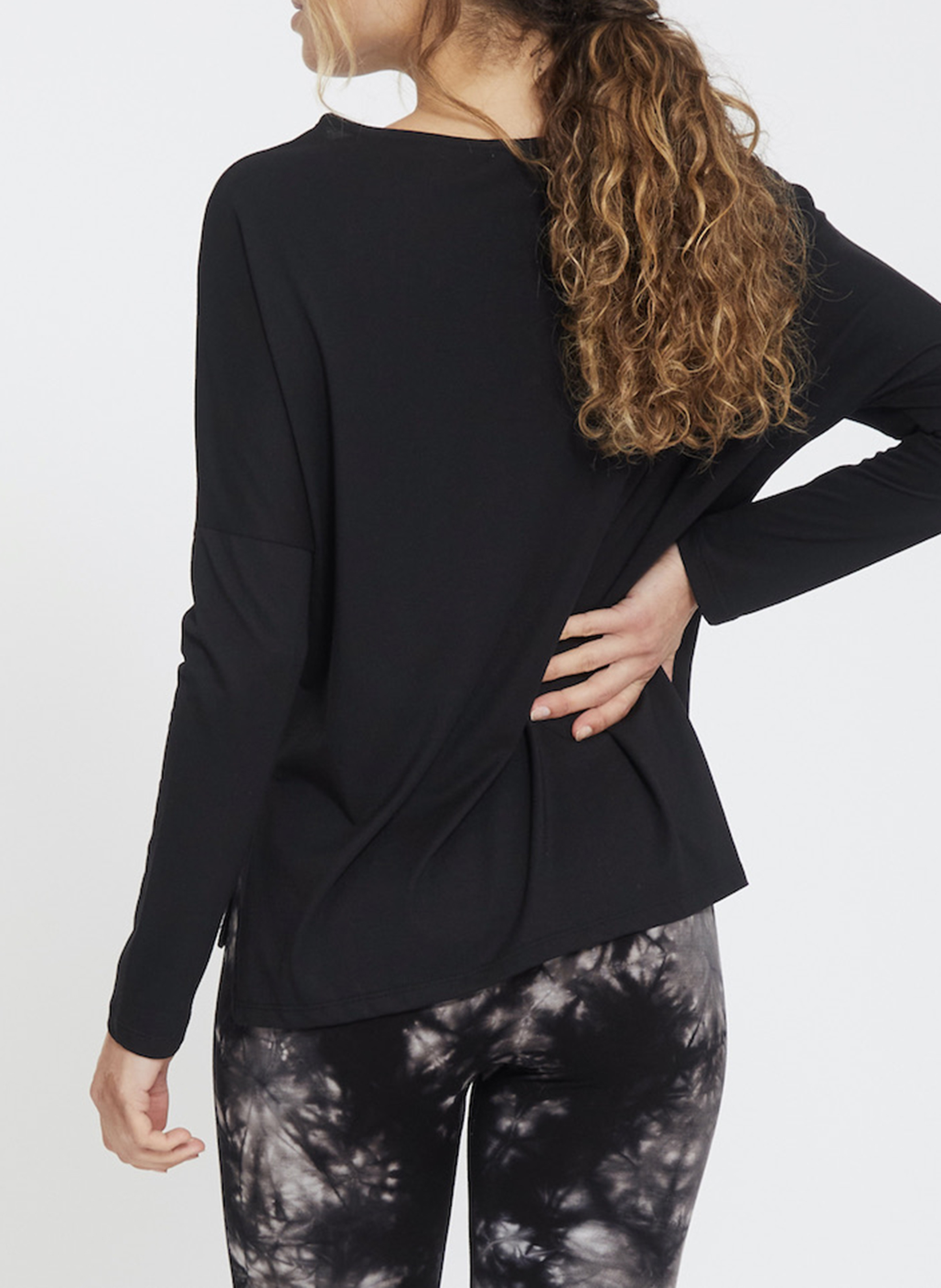 Gerade geschnittenes T-Shirt aus Baumwoll-Mix YOGA SEARCHER Schwarz