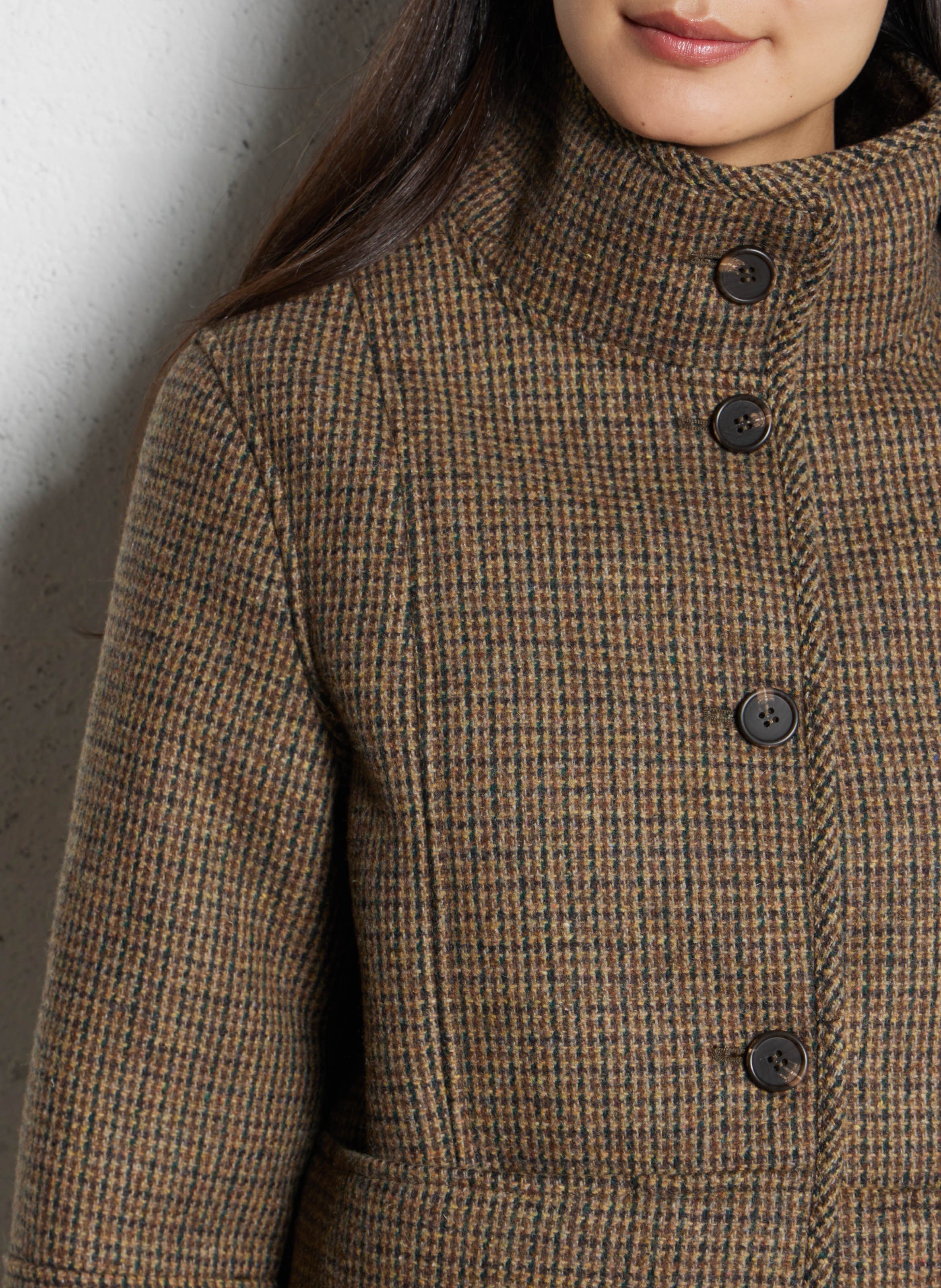 Straight coat with high collar in checkered pattern MAISON 123 Green