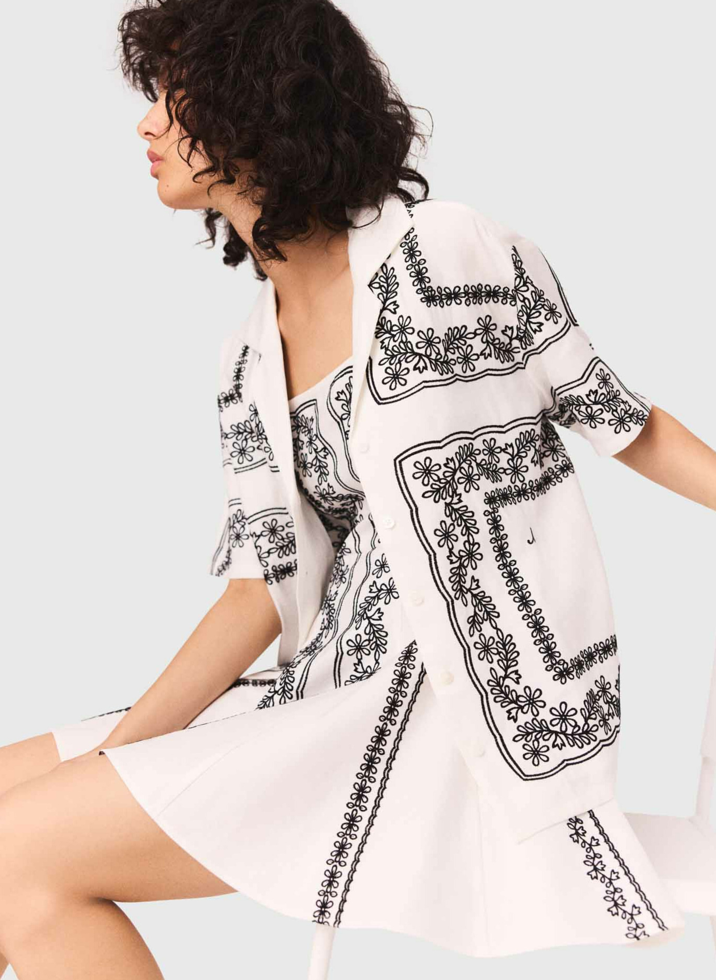 Chemise oversize en lin mélangé brodé MAJE Beige