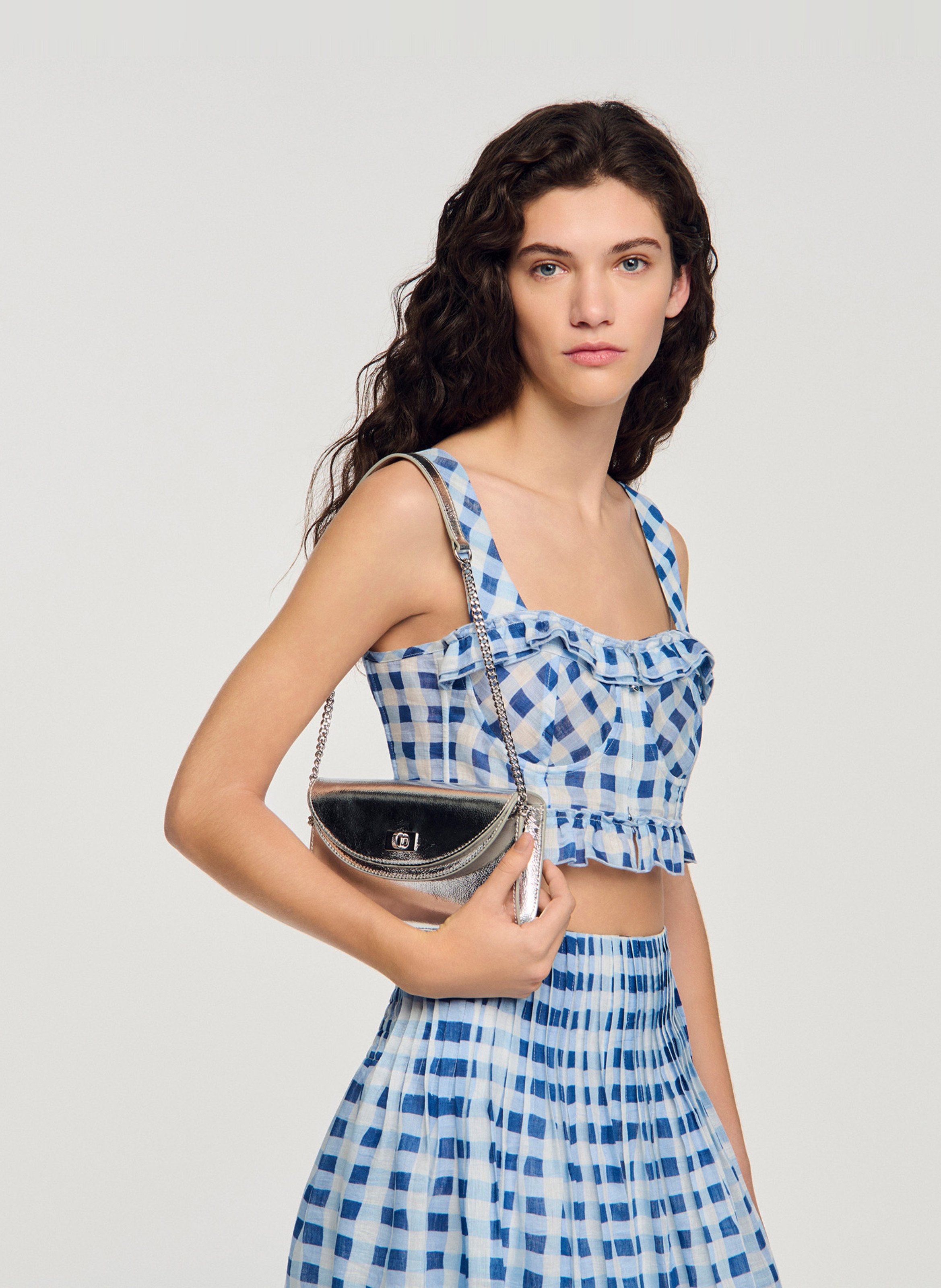 Sac bandoulière en cuir brillant SANDRO Argent