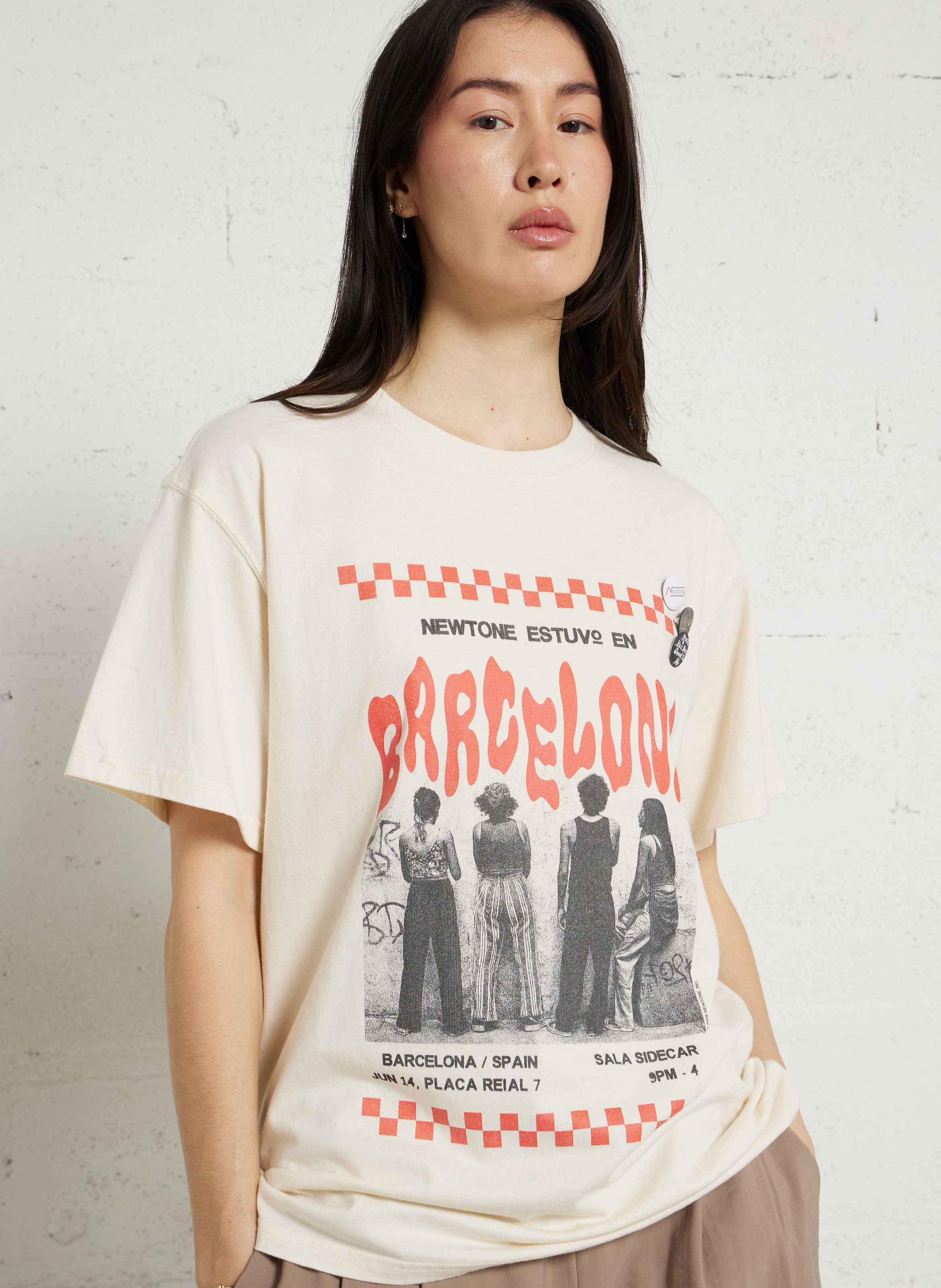 Gerade geschnittenes Rundhals-T-Shirt aus Baumwolle mit Siebdruck NEWTONE Beige