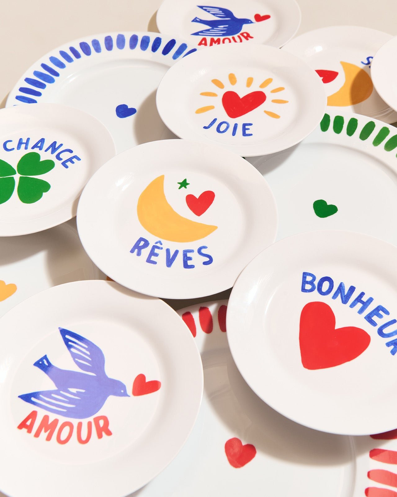 The porcelain joy plate EMOI EMOI White