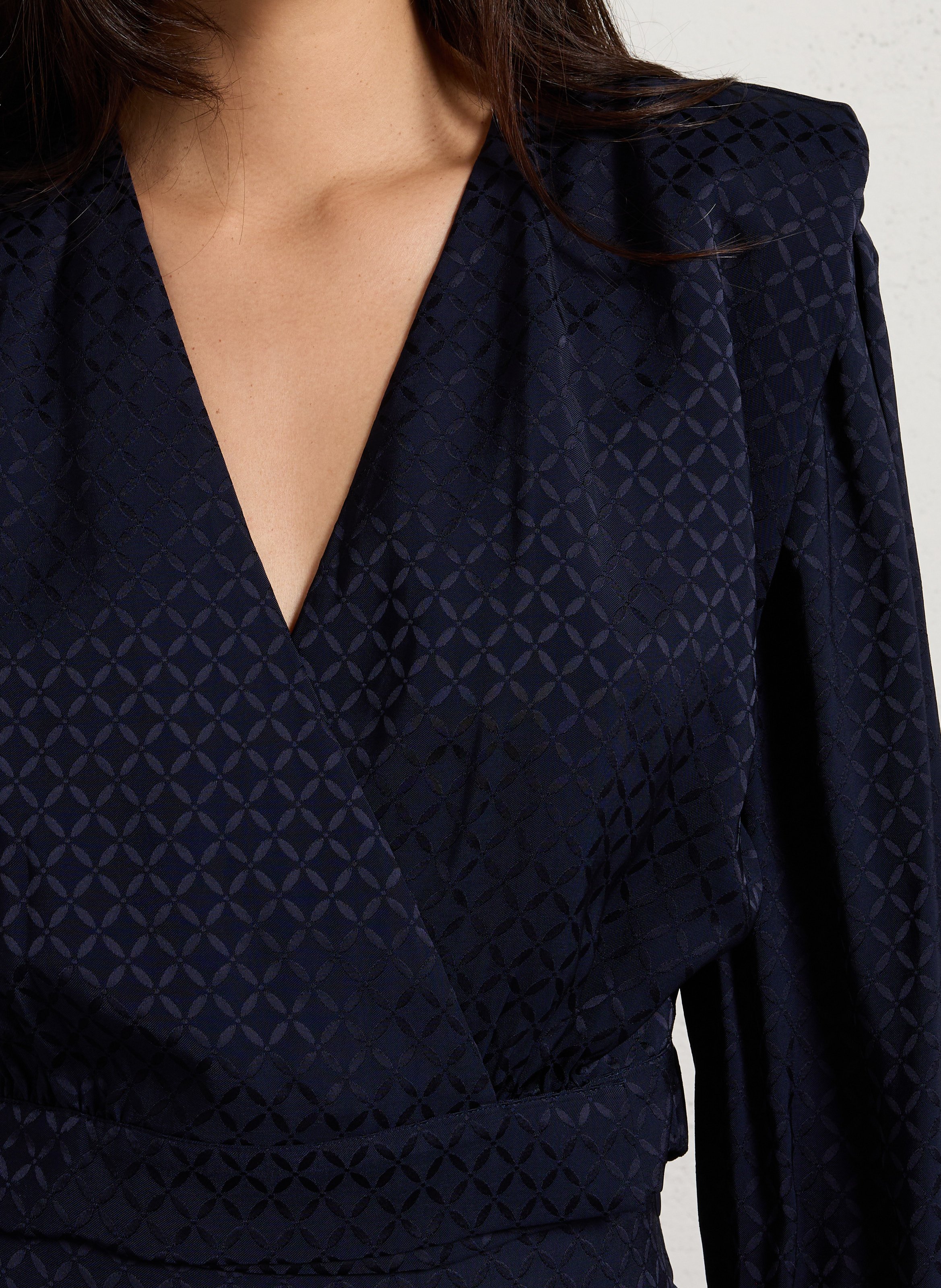 Short V-neck jacquard blouse SUNCOO Blue