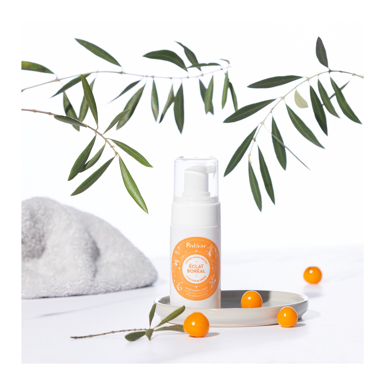 Mousse Micro-Peeling Eclat Boréal à l'Olivier de Sibérie POLAAR No color