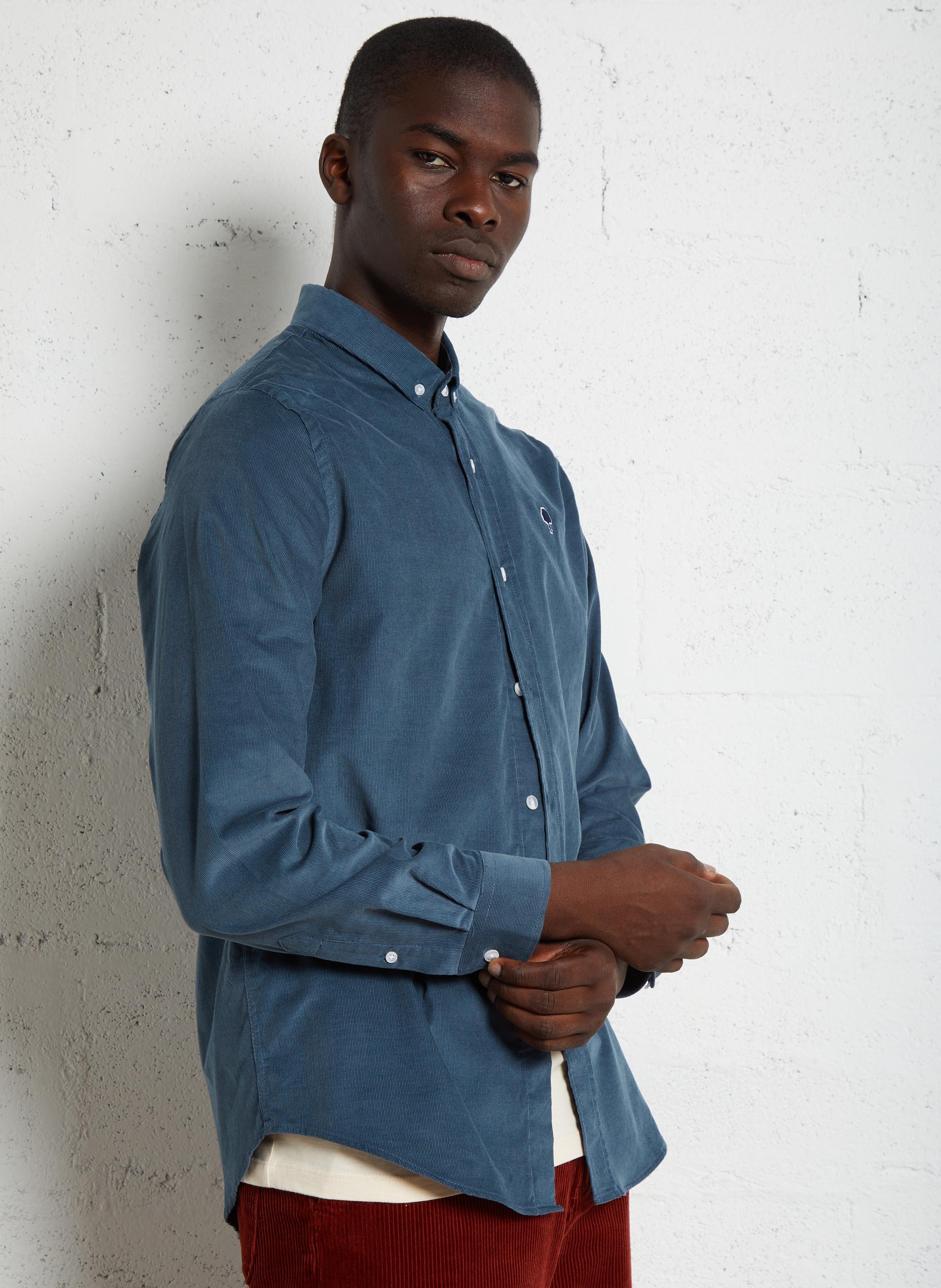 Straight shirt with buttoned collar in ribbed cotton velvet FAGUO Blue